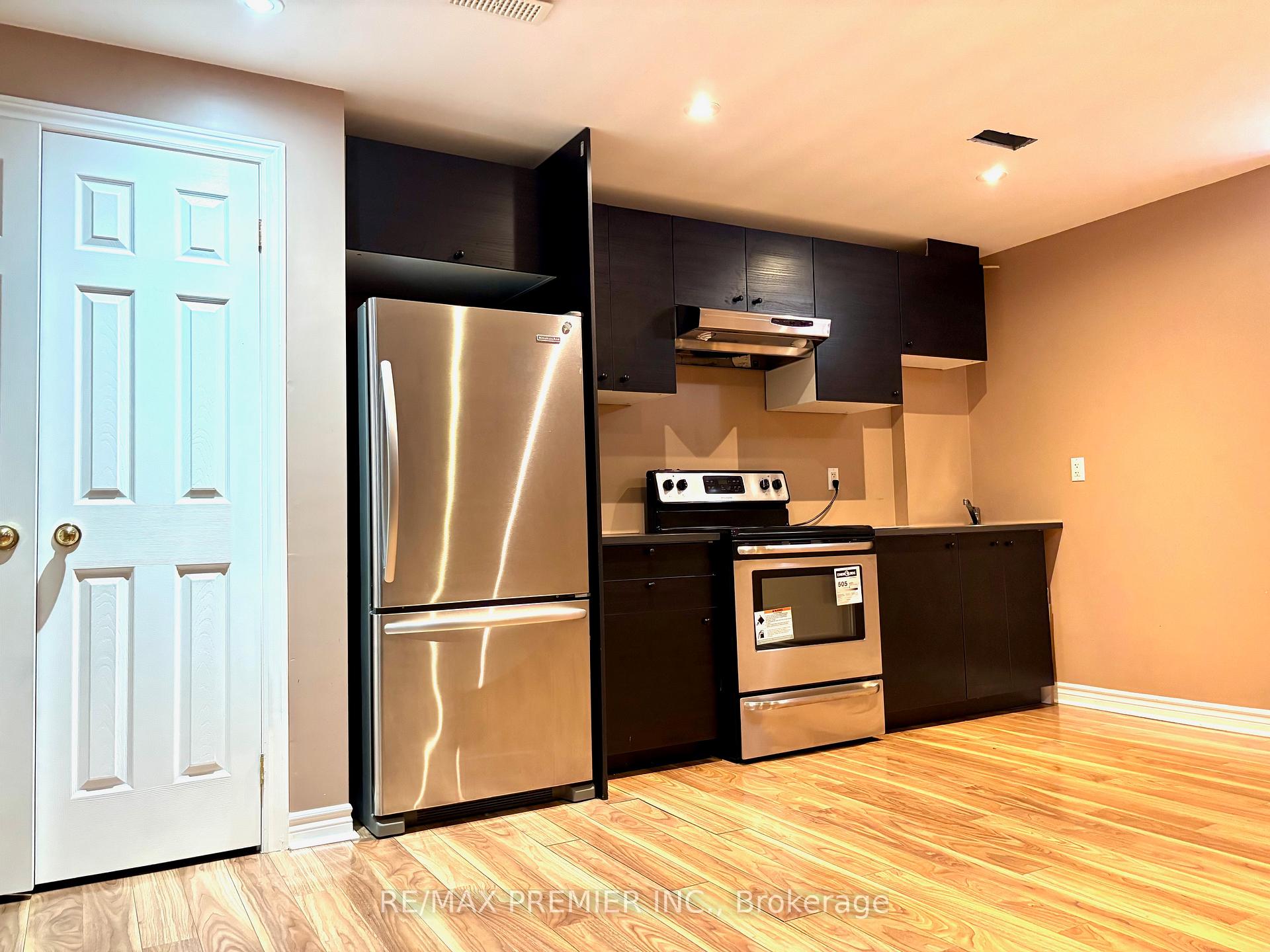 Photo 3 of Unit Basement, 9 Rosario Drive, Vaughan, Vellore Village — HOMEH