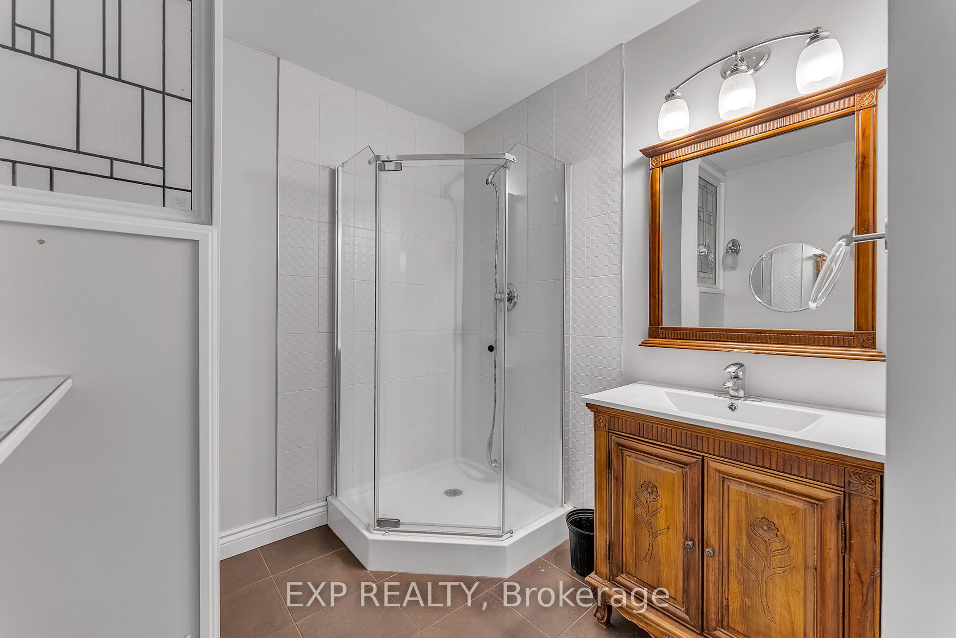 Photo 19 of 18 Montgomery Boulevard, Belleville, Belleville Ward — HOMEH