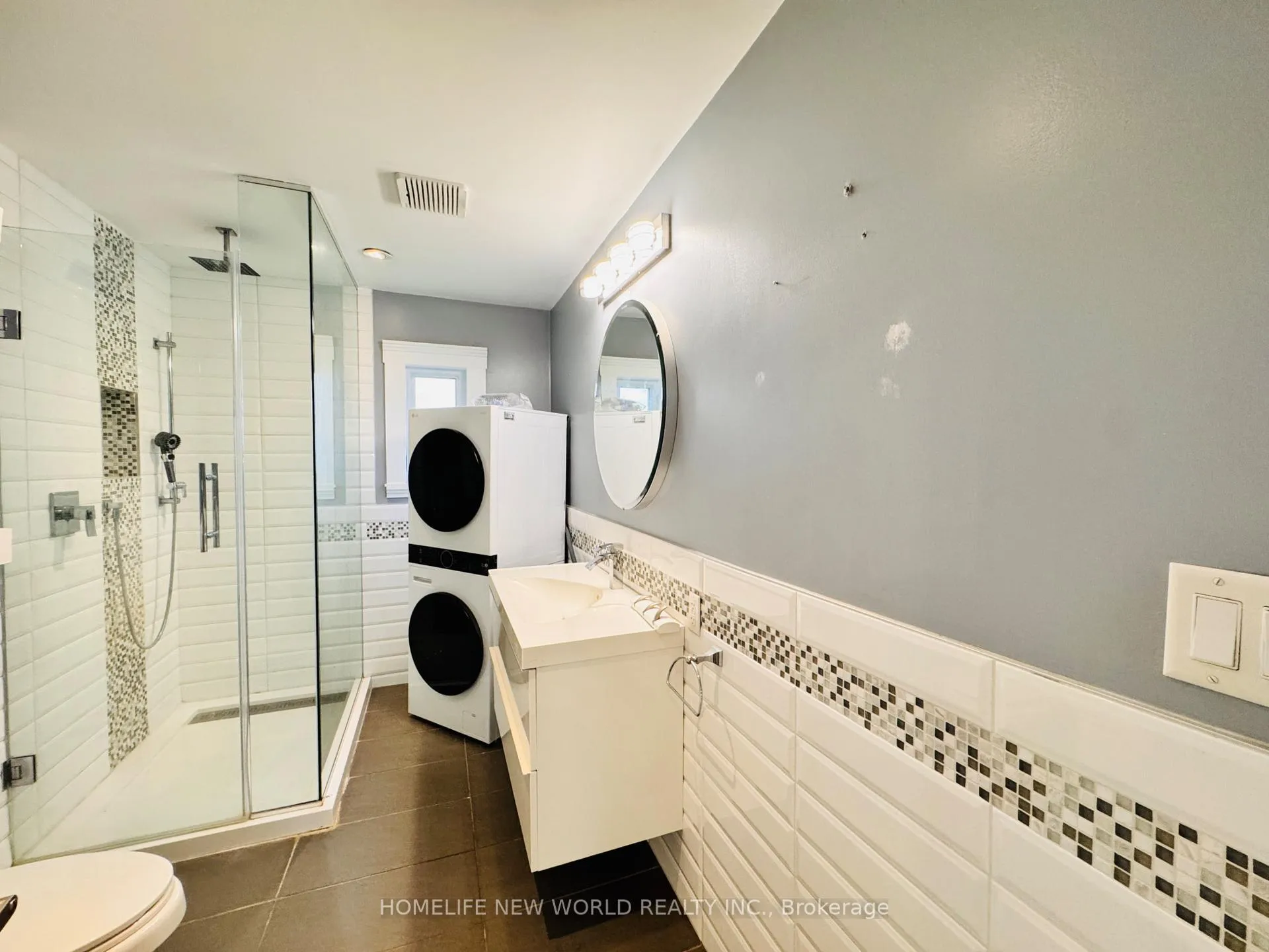 Photo 8 of 8935 Ashburn Road, Whitby, Rural Whitby — HOMEH