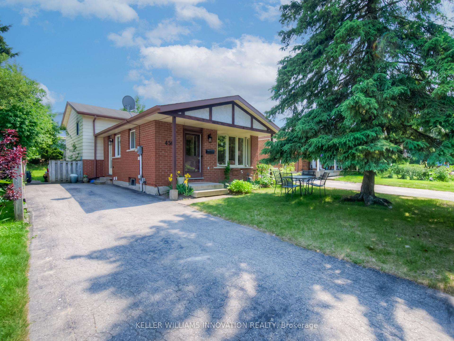 Front of 459 Drummerhill Crescent