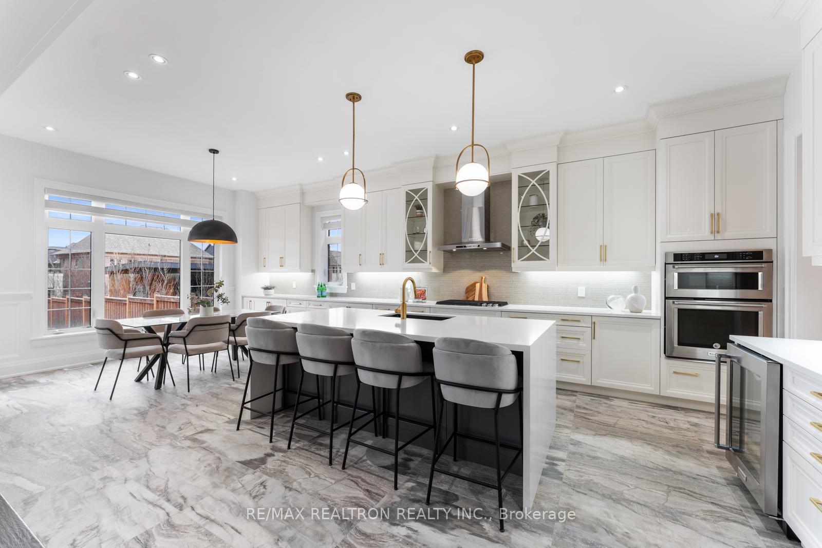 Photo 20 of 62 Endless Circle, Vaughan, Kleinburg — HOMEH
