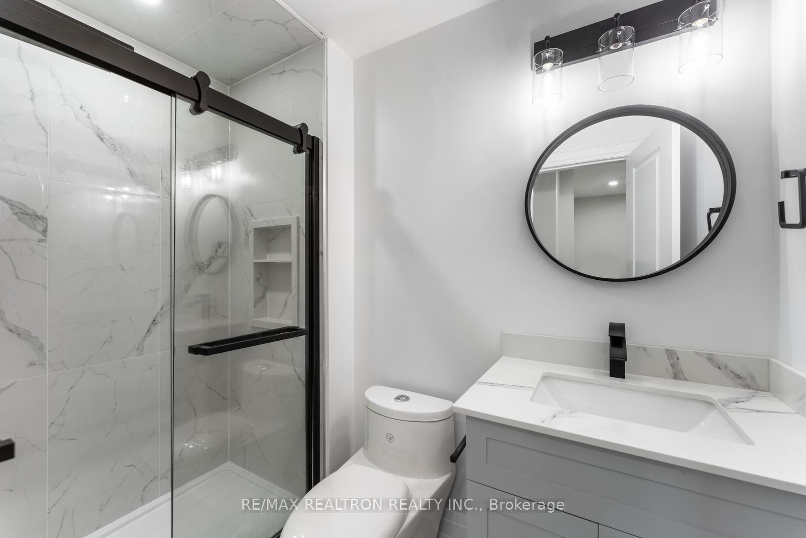 Photo 42 of 62 Endless Circle, Vaughan, Kleinburg — HOMEH