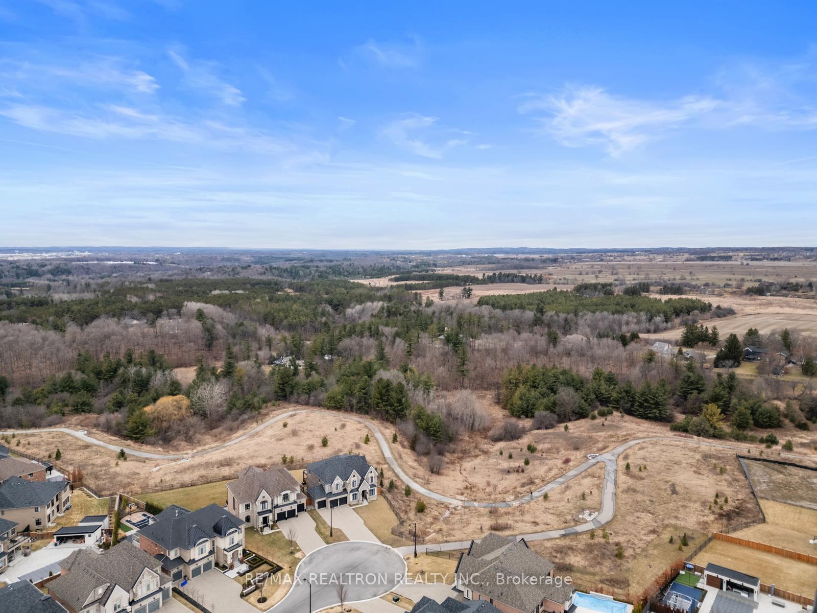 Photo 49 of 62 Endless Circle, Vaughan, Kleinburg — HOMEH