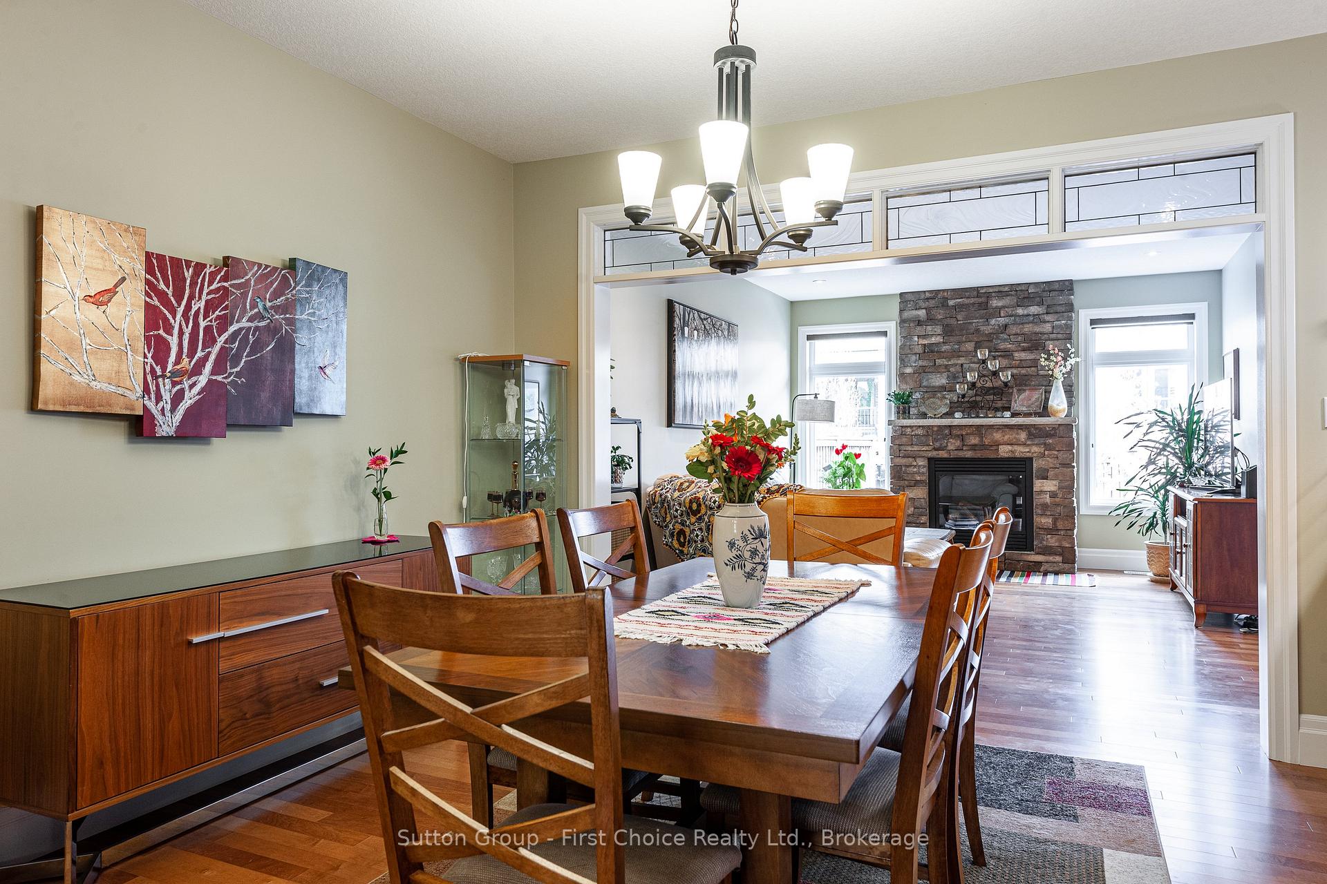Photo 13 of 138 Oak Park Drive, Waterloo — HOMEH