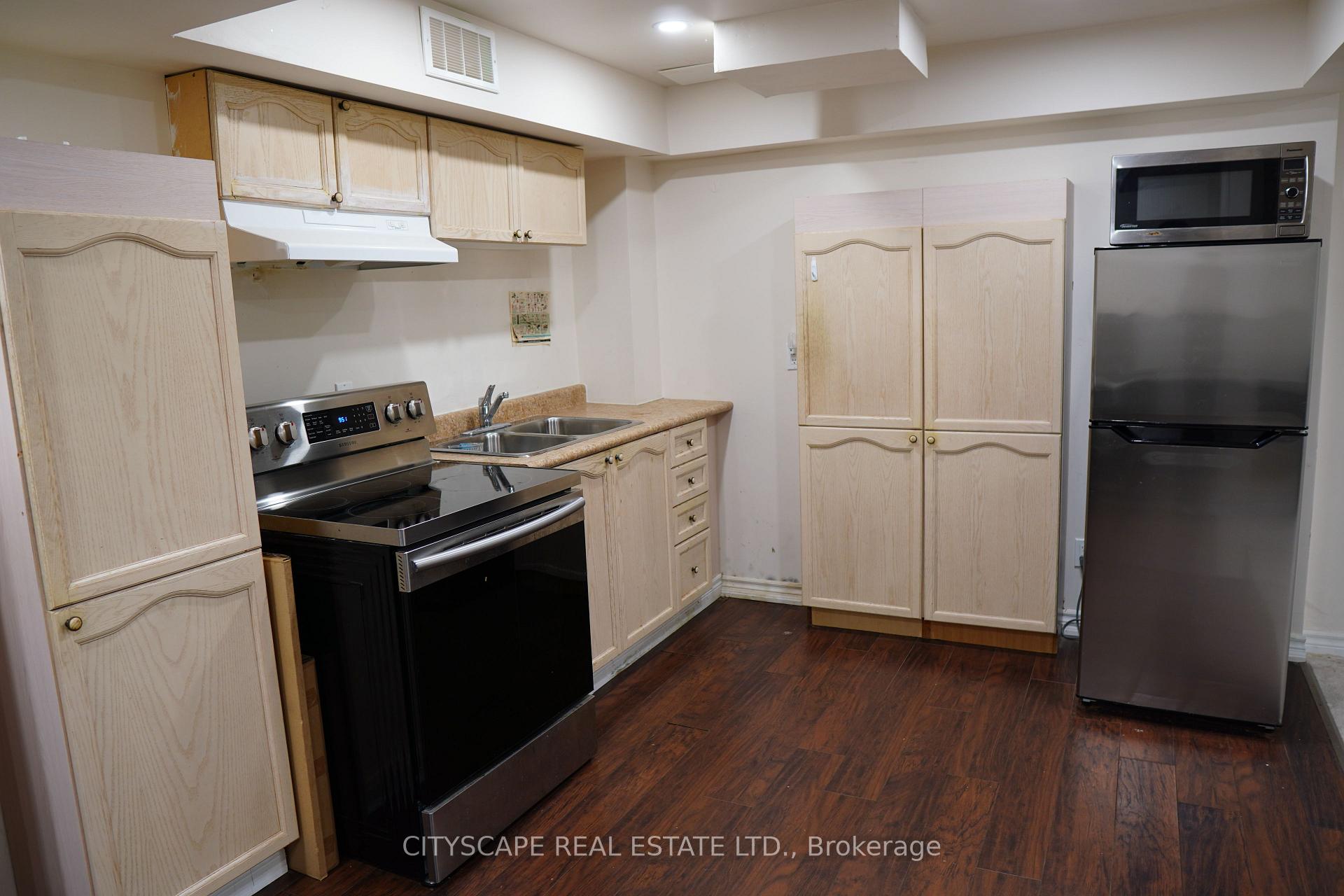 Photo 1 of Unit Bsmt, 128 Braebrook Drive, Whitby, Rolling Acres — HOMEH
