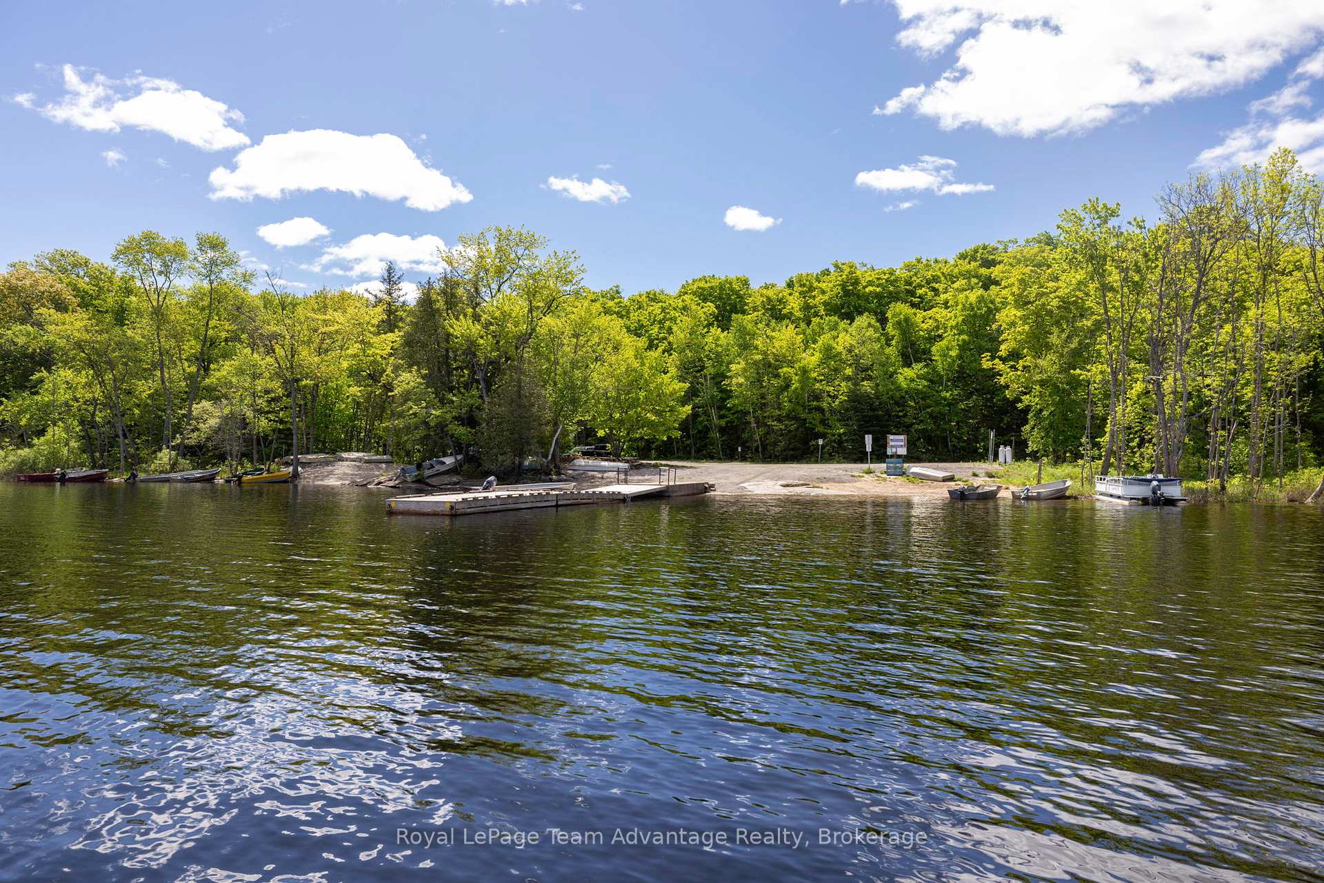 Photo 5 of 4WA Wahwashkesh Lake, Whitestone — HOMEH