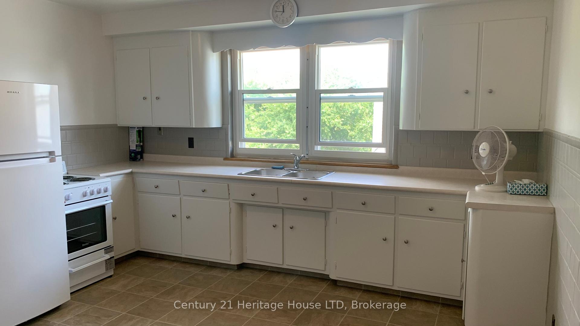 Photo 6 of Unit 52, 54 Second Street, Welland, Lincoln/Crowland — HOMEH