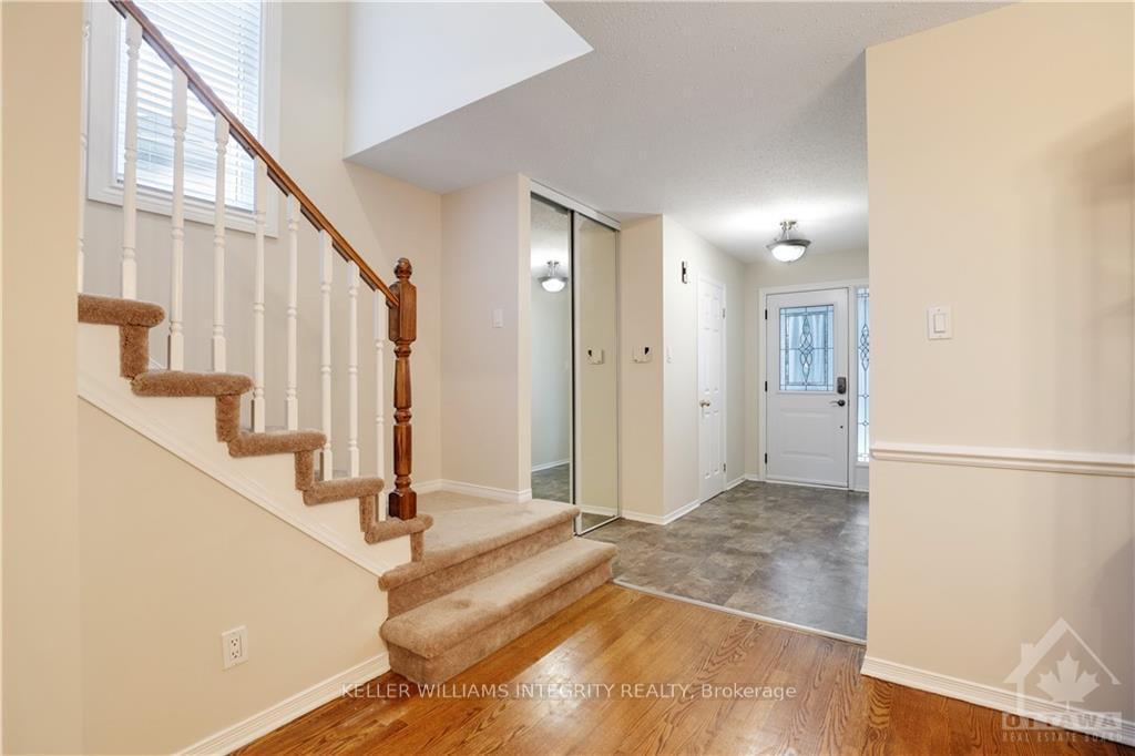 Photo 6 of 95 Springcreek Crescent, Ottawa, Fallowfield — HOMEH