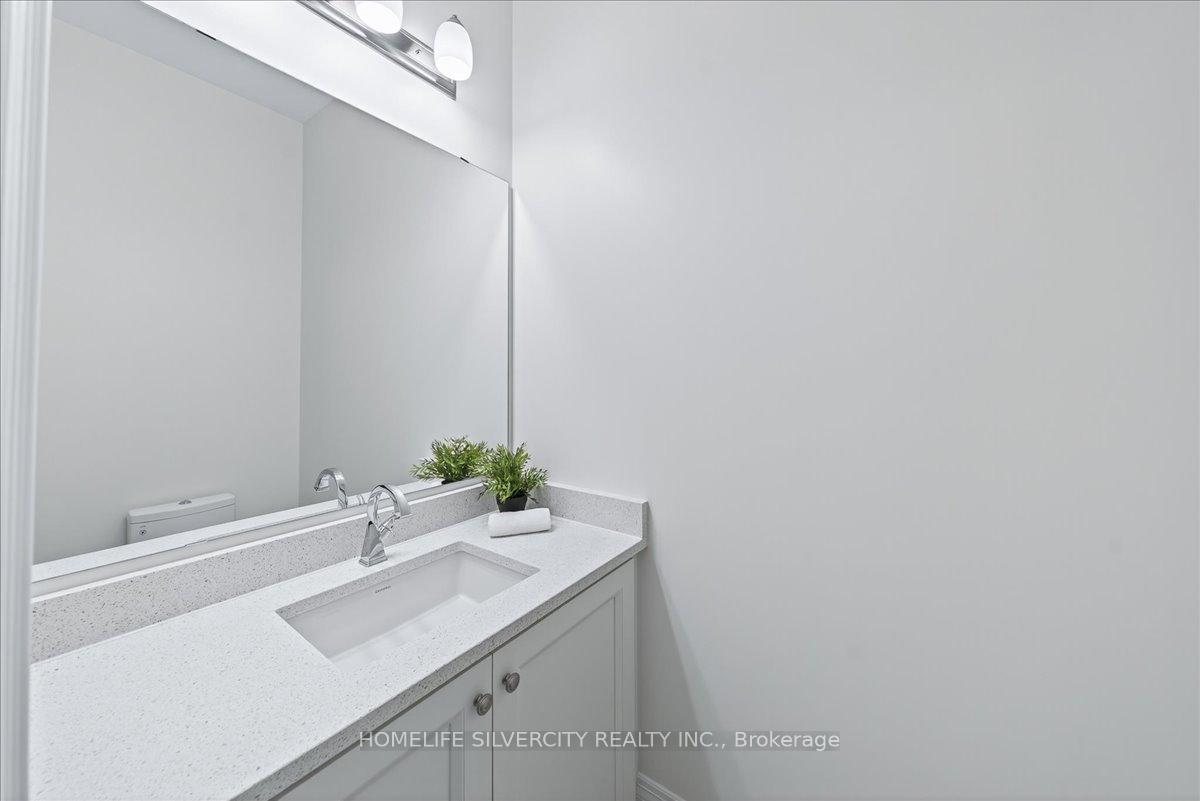 Photo 12 of 7 Tilden Street, Vaughan, Vellore Village — HOMEH