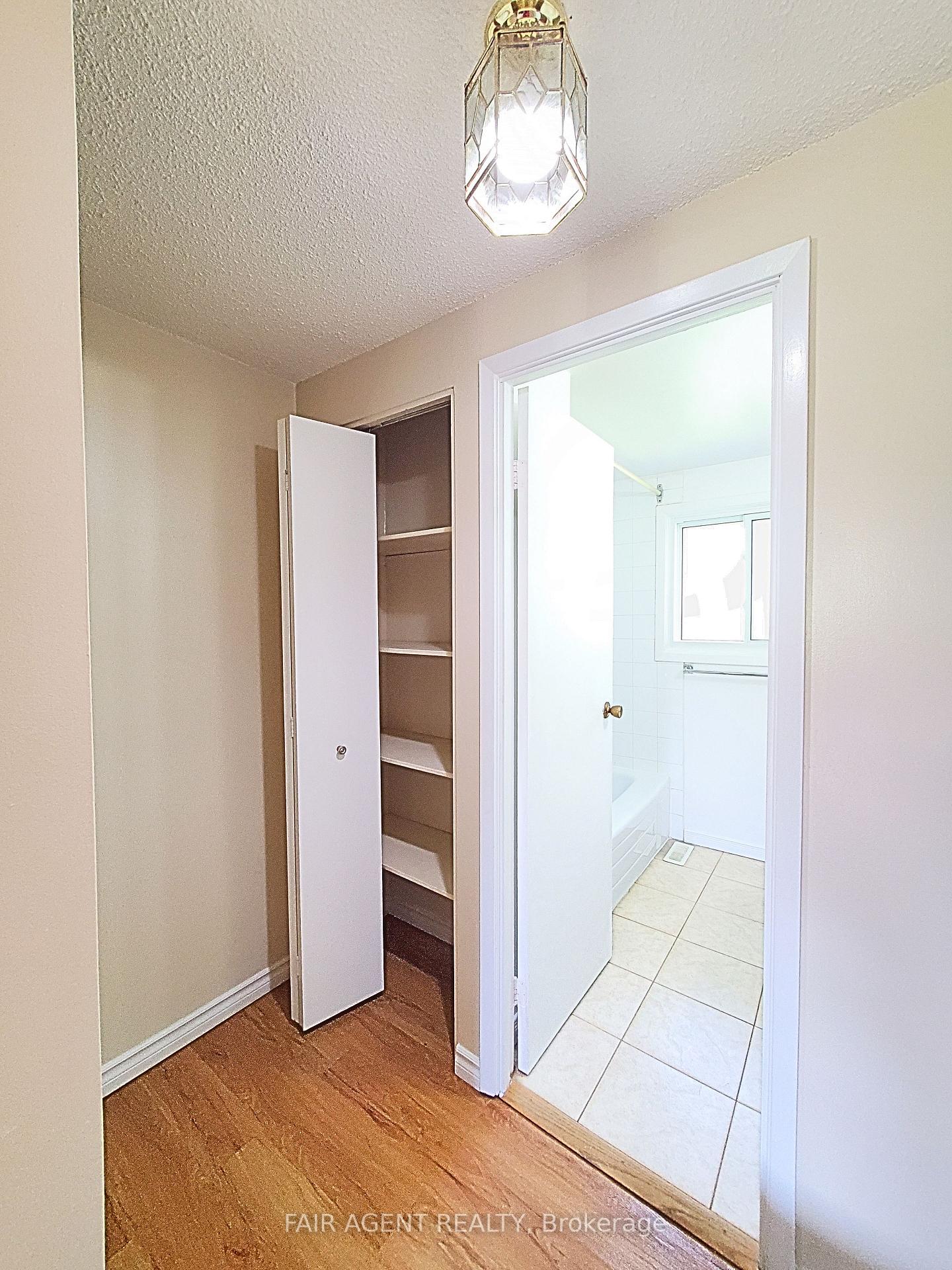Photo 21 of Unit Unit B, 114 Lillian Drive, Waterloo — HOMEH