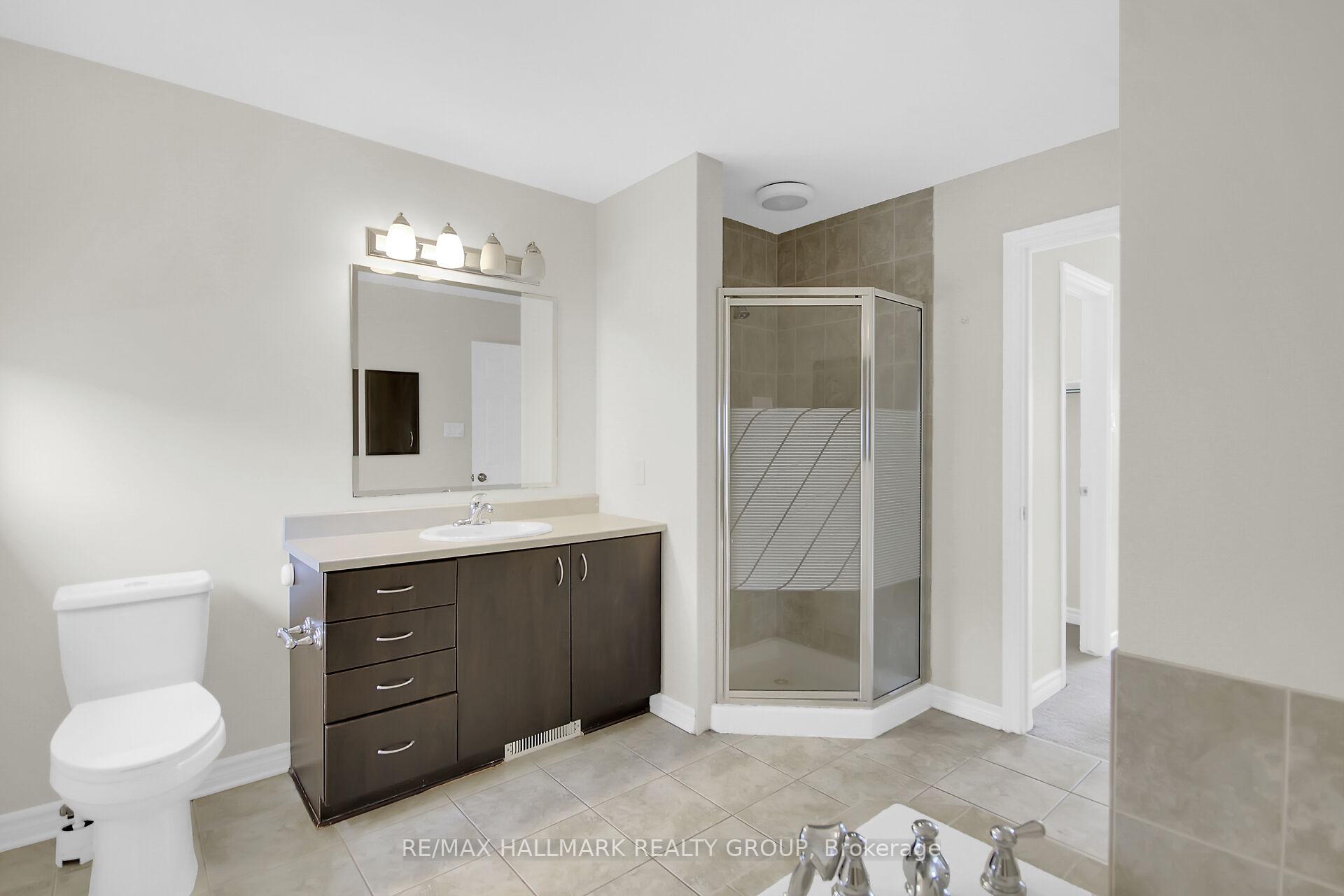 Photo 21 of 418 Temiskaming Crescent, Ottawa, Barrhaven - Strandherd — HOMEH