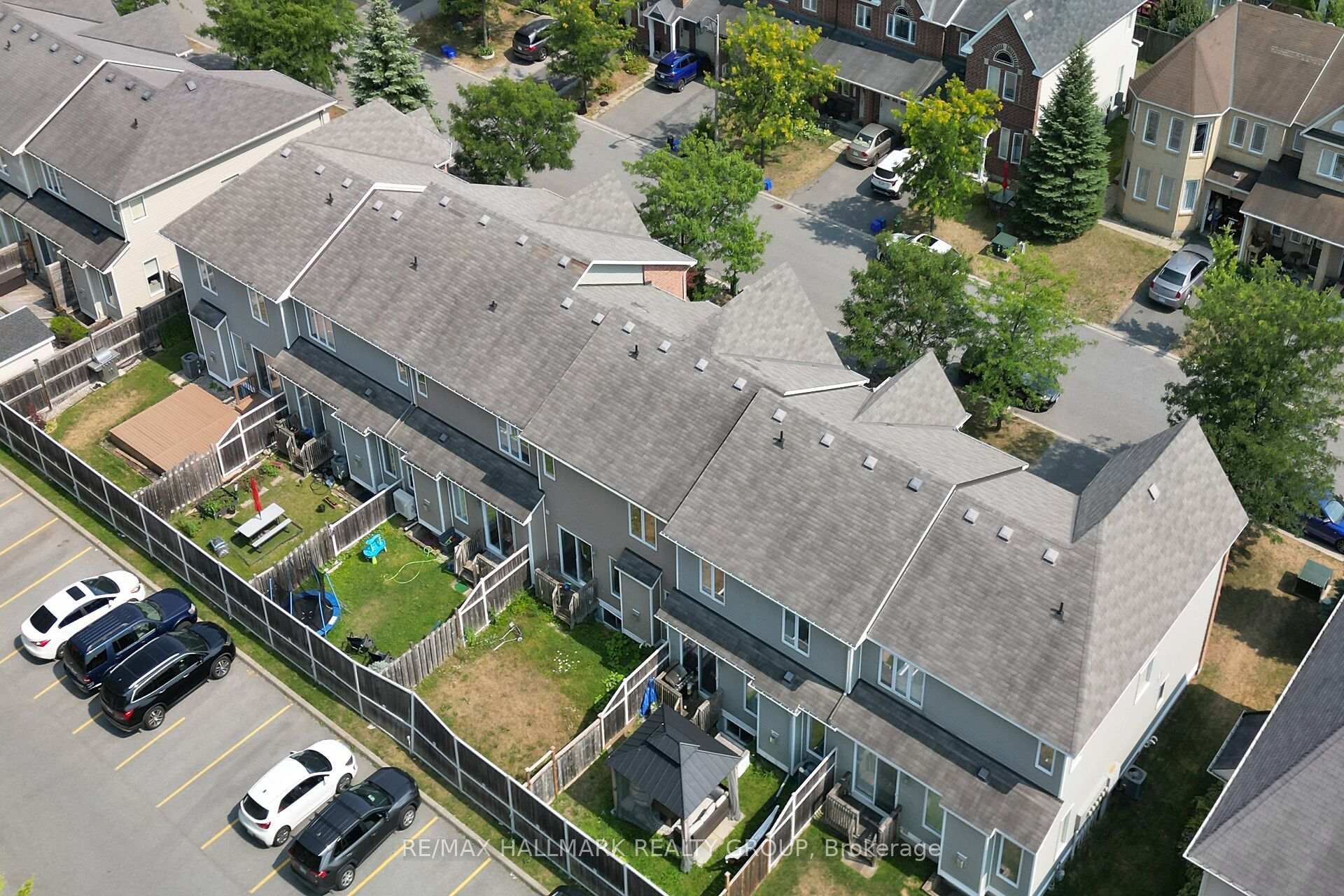 Photo 37 of 418 Temiskaming Crescent, Ottawa, Barrhaven - Strandherd — HOMEH
