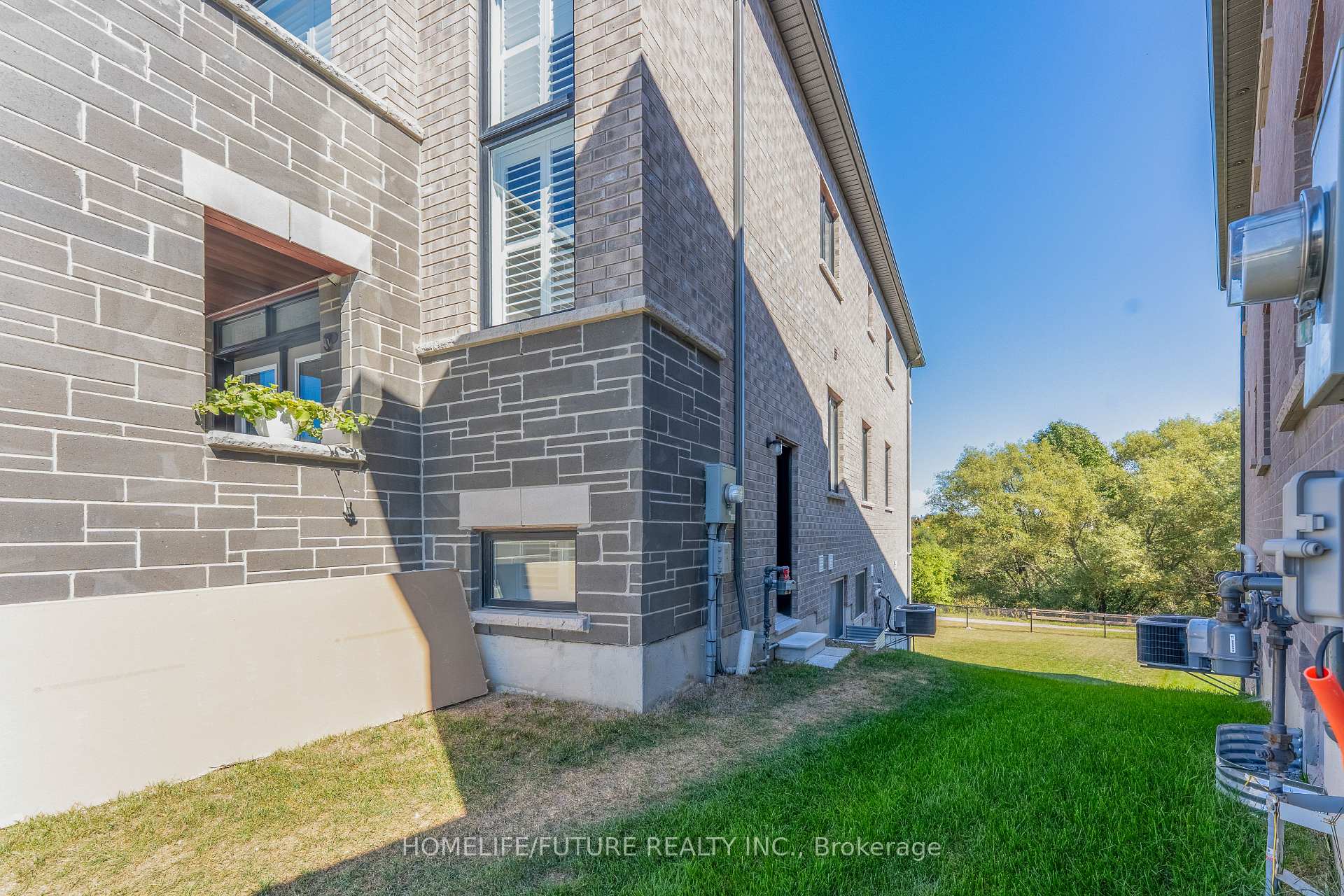 Photo 3 of Unit Bsmt, 65 Armilia Place, Whitby, Rural Whitby — HOMEH
