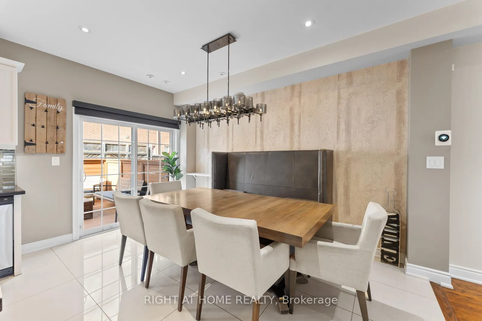 Photo 18 of 18 Isaac Devins Avenue, Vaughan, East Woodbridge — HOMEH