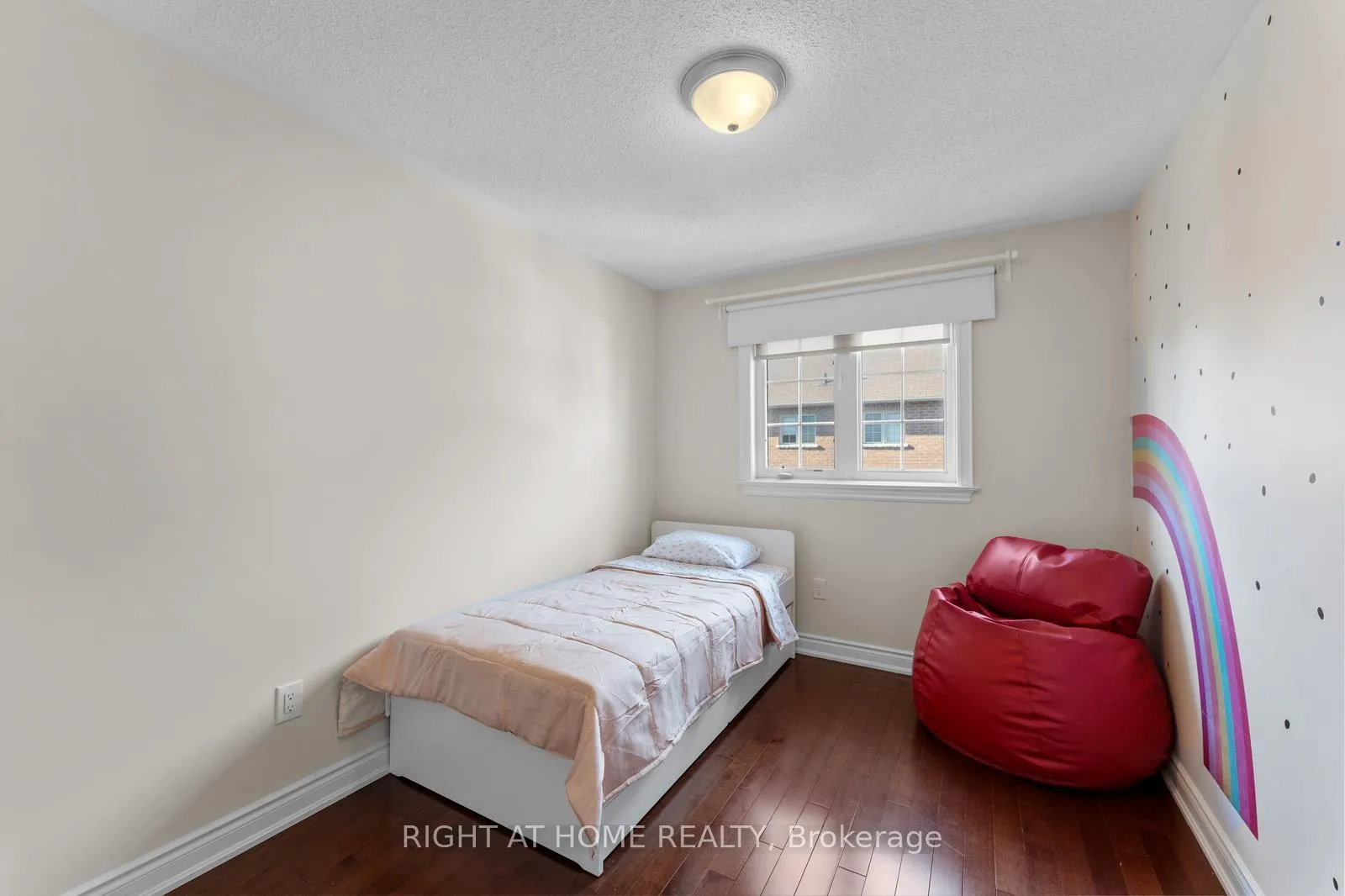 Photo 27 of 18 Isaac Devins Avenue, Vaughan, East Woodbridge — HOMEH