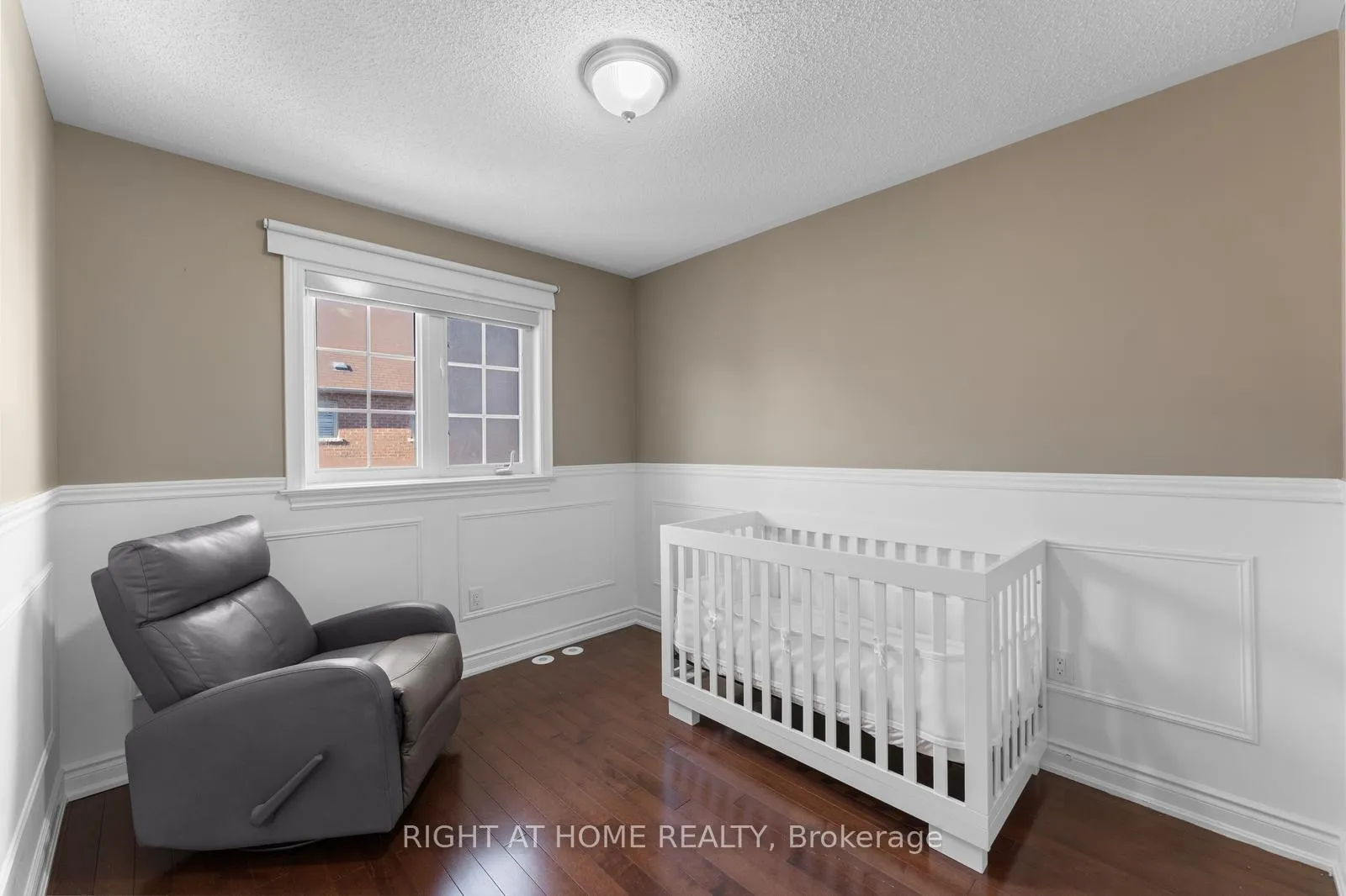 Photo 28 of 18 Isaac Devins Avenue, Vaughan, East Woodbridge — HOMEH