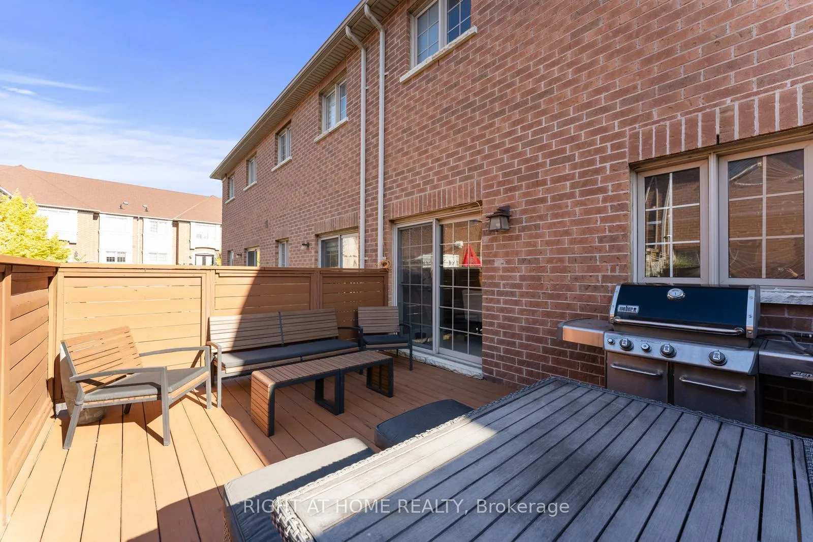Photo 35 of 18 Isaac Devins Avenue, Vaughan, East Woodbridge — HOMEH