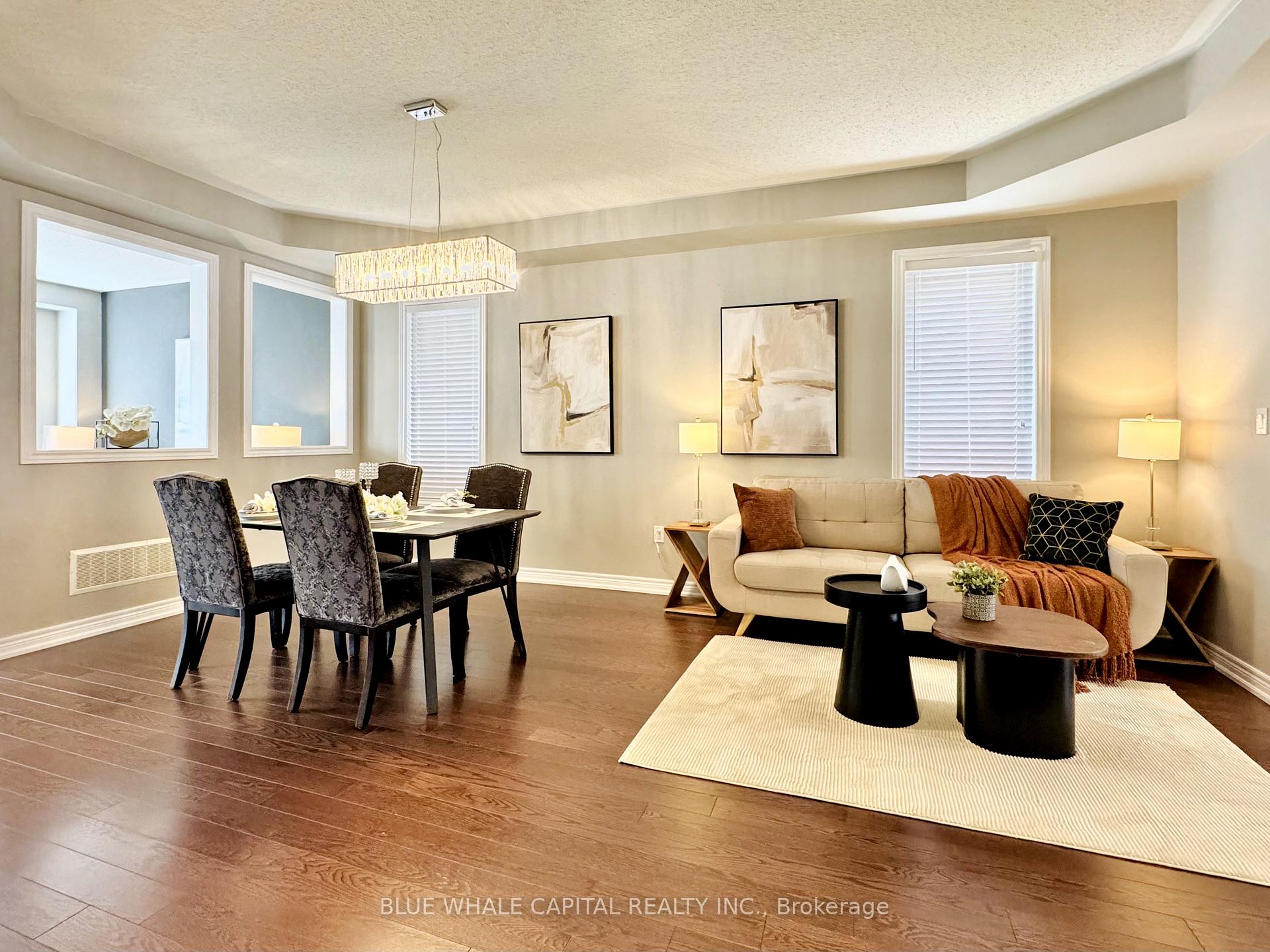 Photo 6 of 26 Alistair Crescent, Vaughan, Kleinburg — HOMEH