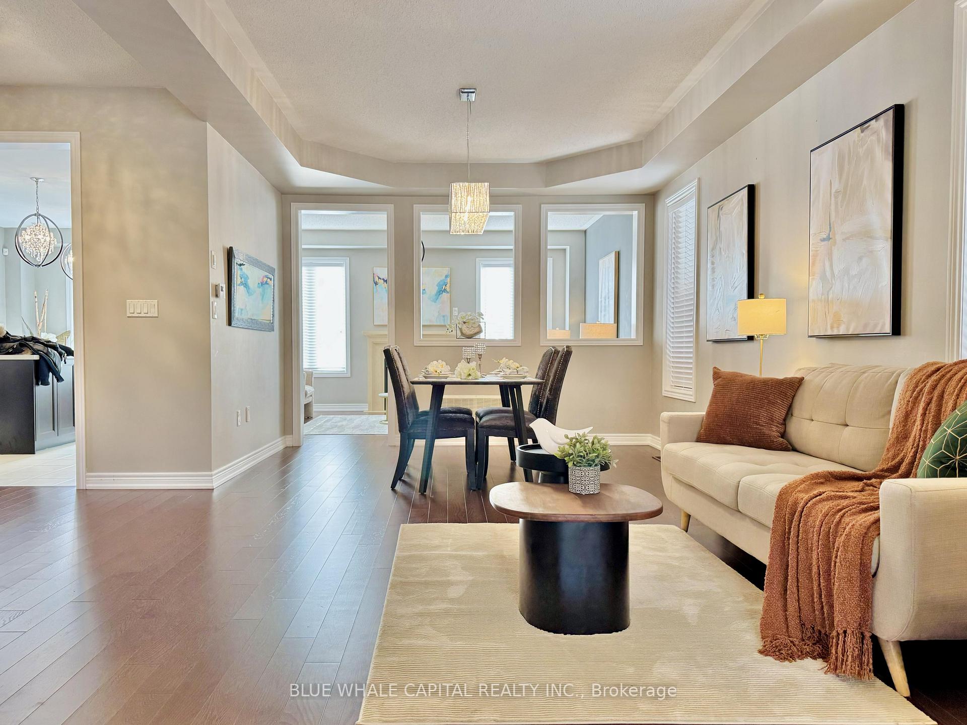 Photo 7 of 26 Alistair Crescent, Vaughan, Kleinburg — HOMEH