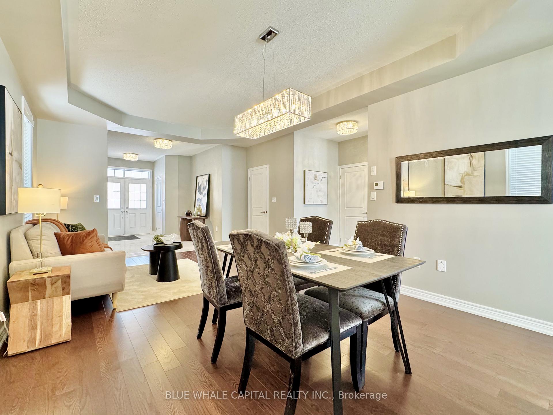 Photo 8 of 26 Alistair Crescent, Vaughan, Kleinburg — HOMEH