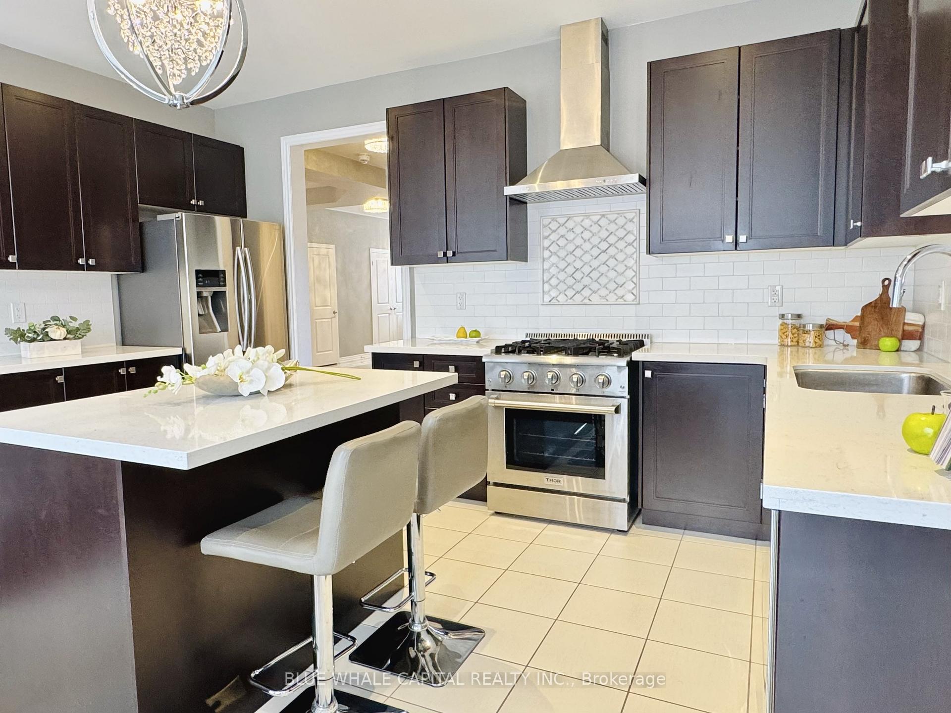 Photo 14 of 26 Alistair Crescent, Vaughan, Kleinburg — HOMEH