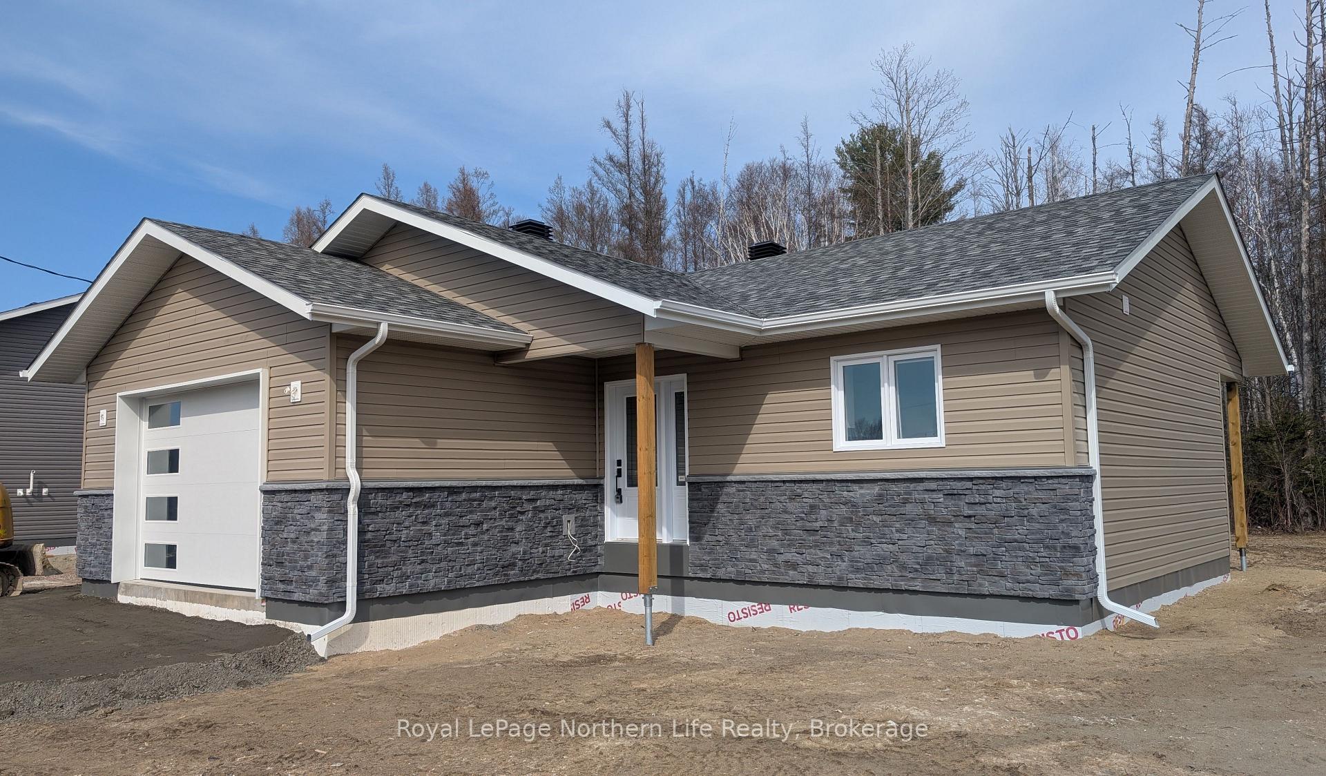 Photo 1 of 422 Roy Street S, West Nipissing, Sturgeon Falls — HOMEH