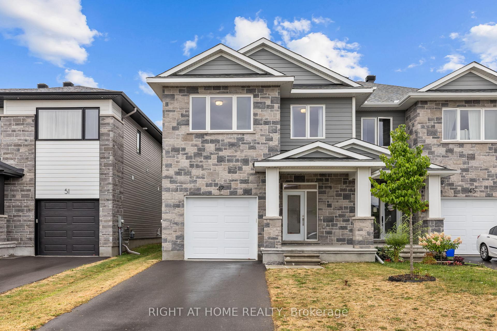 Photo 1 of 47 Mac Beattie Drive, Arnprior — HOMEH