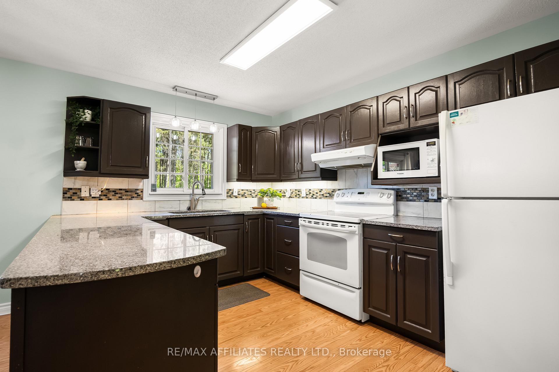 Photo 6 of 141 Pine Ridge Drive, Beckwith, Beckwith Twp — HOMEH