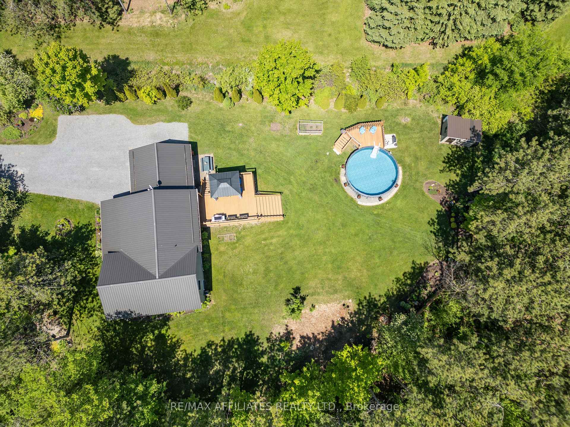 Photo 32 of 141 Pine Ridge Drive, Beckwith, Beckwith Twp — HOMEH