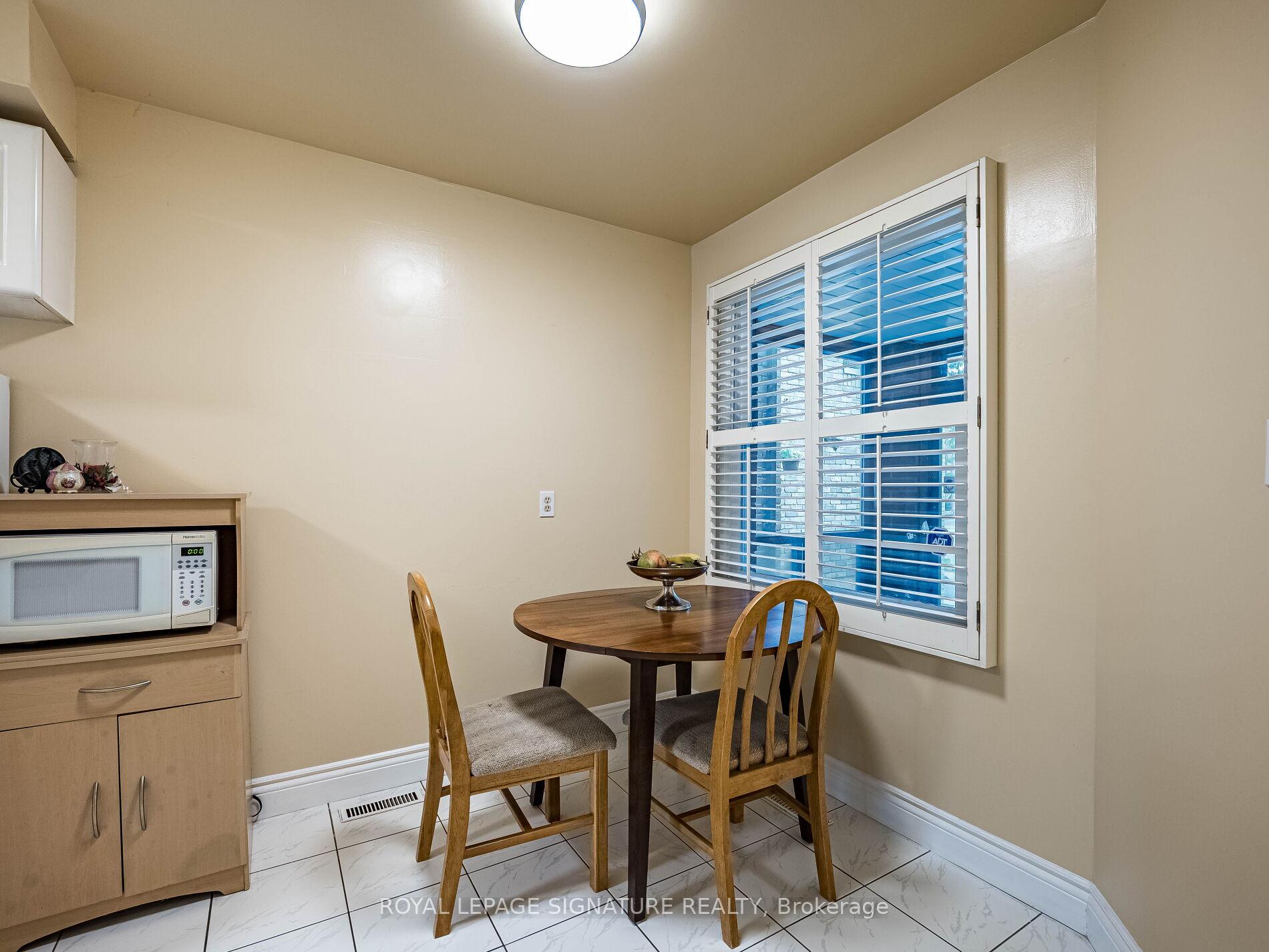 Photo 11 of 69 New Seabury Drive, Vaughan, Glen Shields — HOMEH