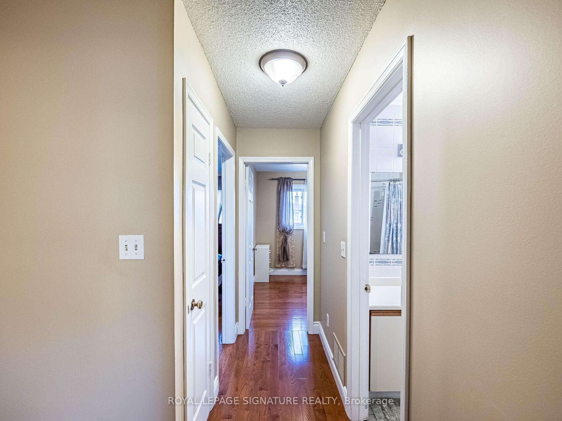 Photo 14 of 69 New Seabury Drive, Vaughan, Glen Shields — HOMEH
