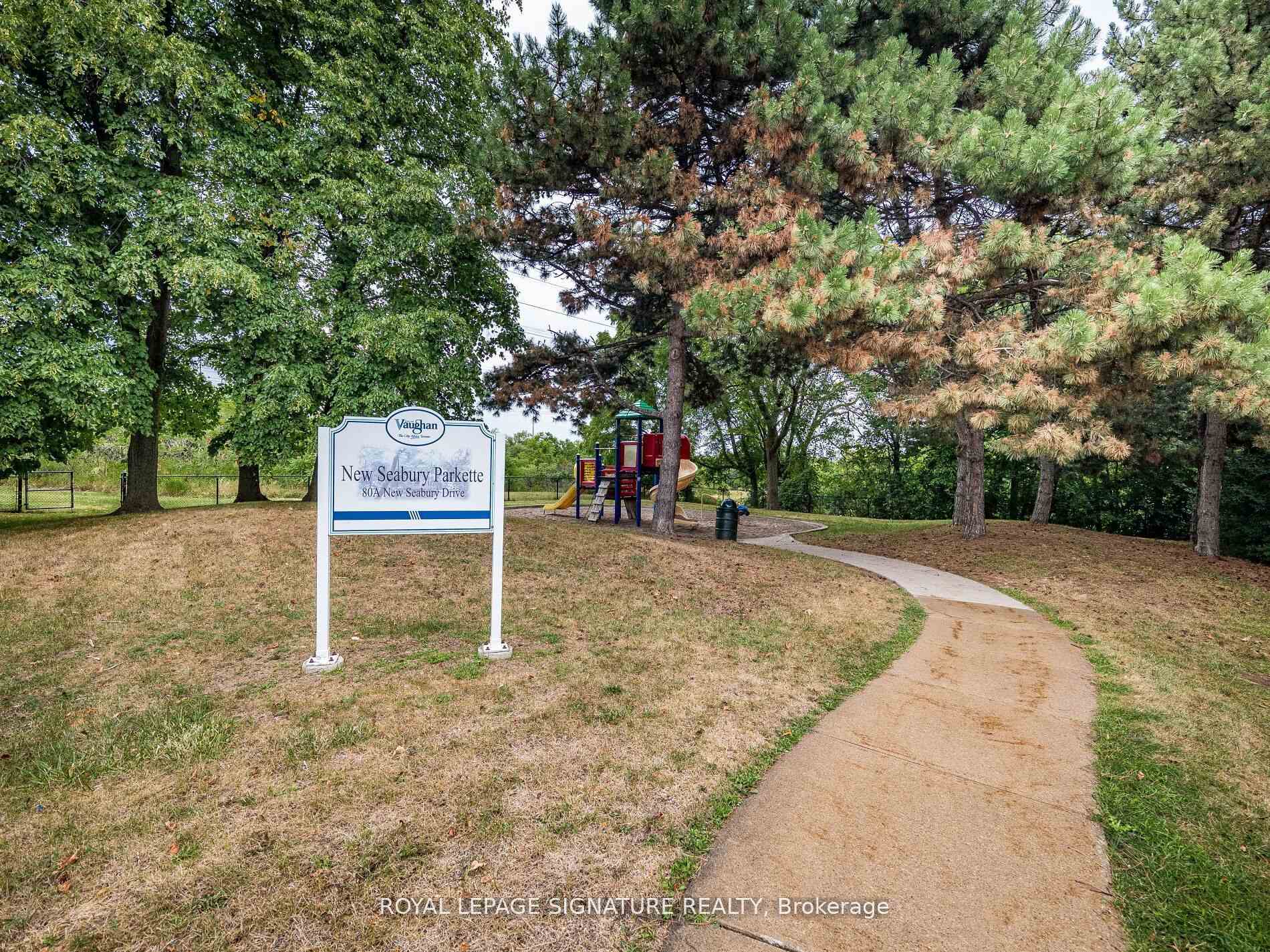 Photo 30 of 69 New Seabury Drive, Vaughan, Glen Shields — HOMEH