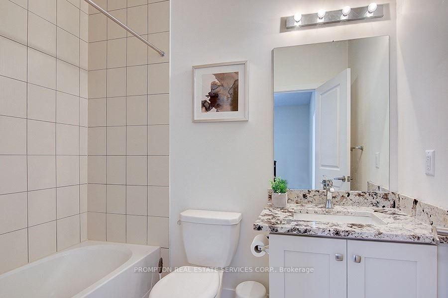 Photo 12 of 9142 Bathurst Street, Vaughan, Patterson — HOMEH