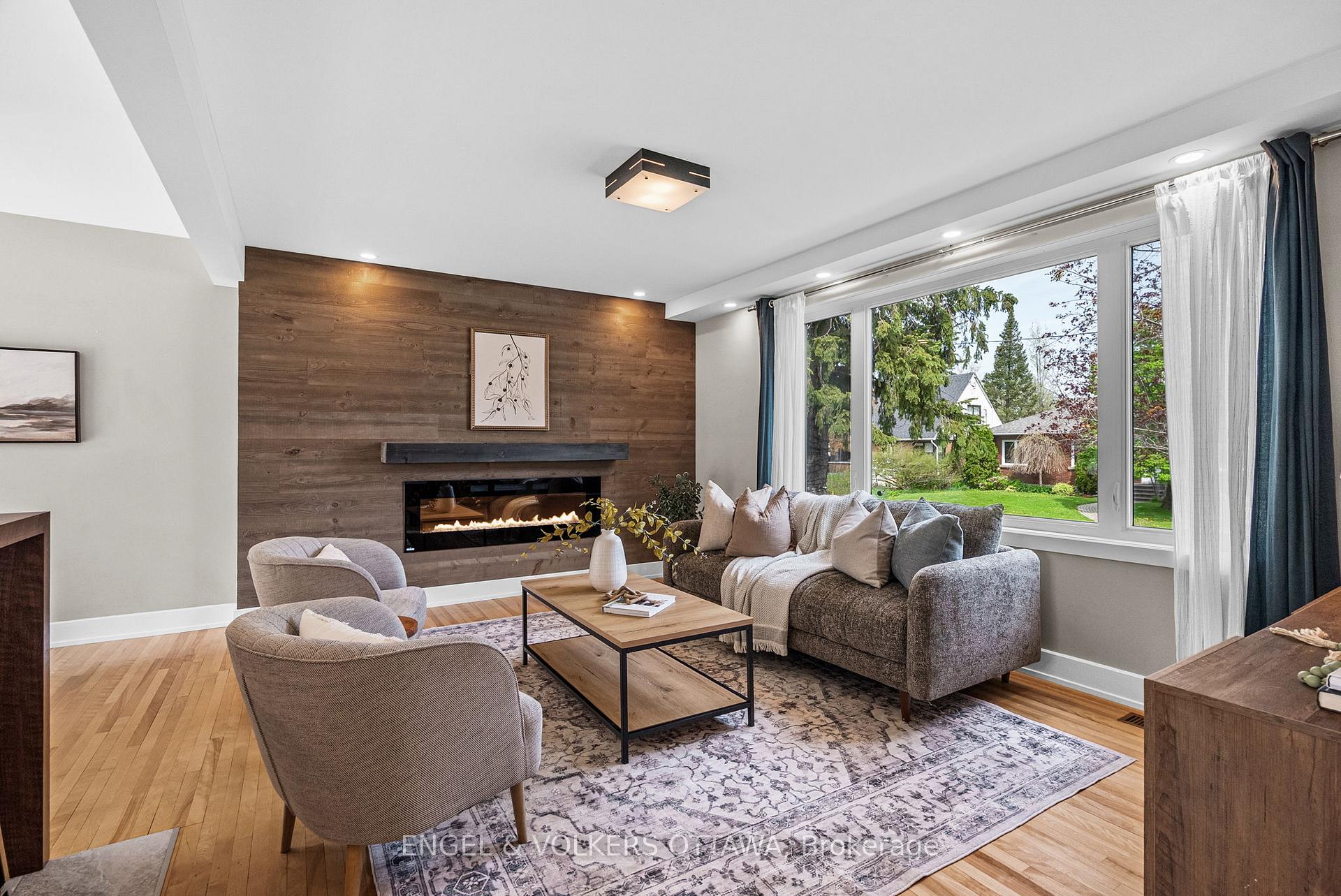 Photo 3 of 1394 Micmac Street, Ottawa, Alta Vista — HOMEH