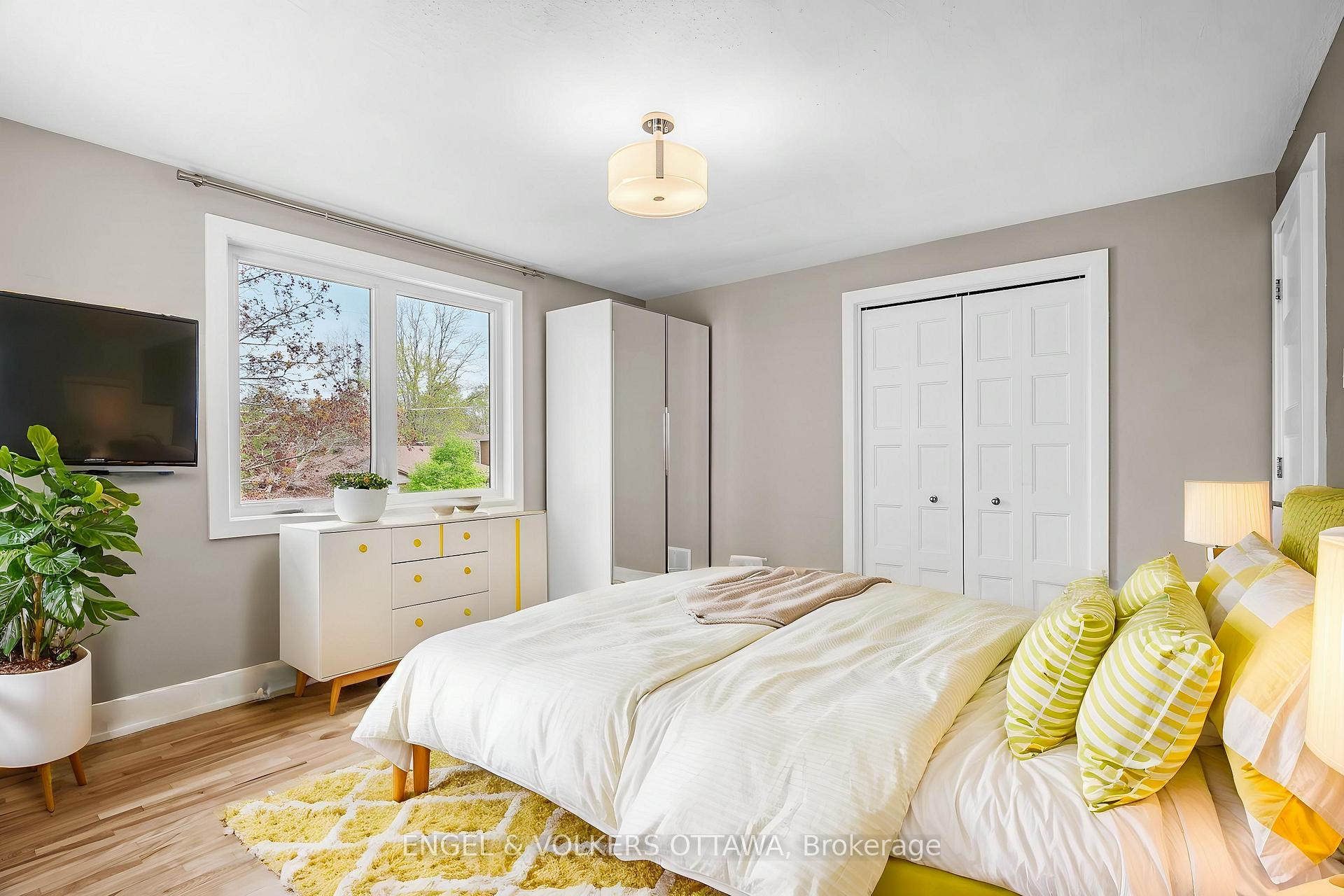 Photo 14 of 1394 Micmac Street, Ottawa, Alta Vista — HOMEH