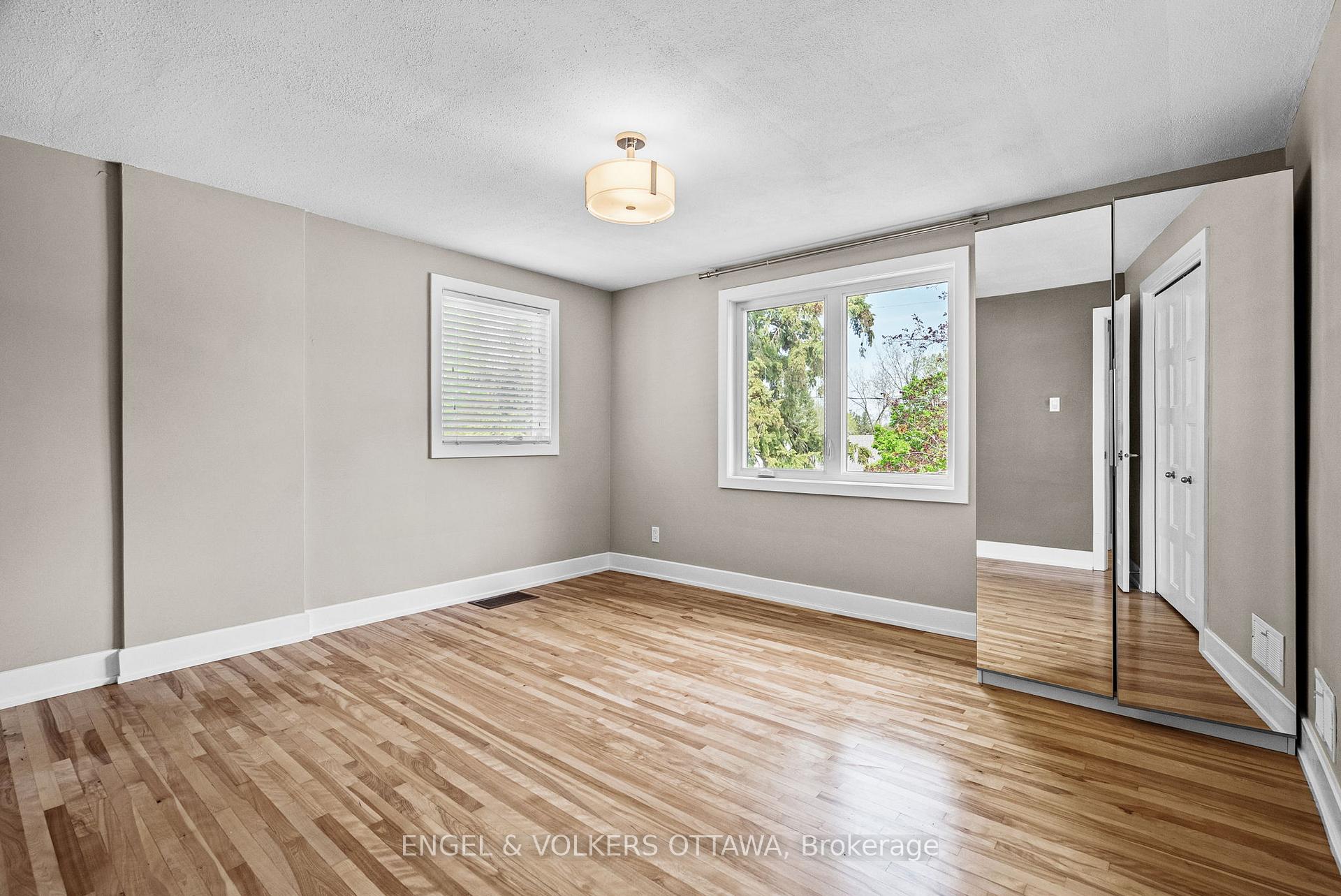 Photo 16 of 1394 Micmac Street, Ottawa, Alta Vista — HOMEH