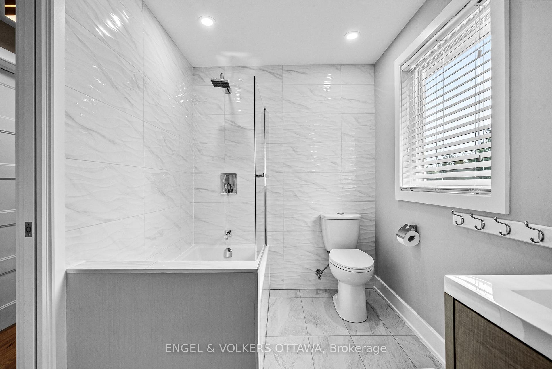 Photo 18 of 1394 Micmac Street, Ottawa, Alta Vista — HOMEH