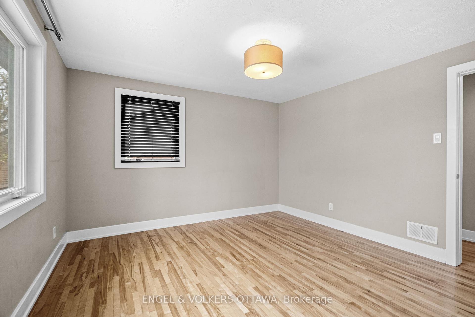 Photo 20 of 1394 Micmac Street, Ottawa, Alta Vista — HOMEH