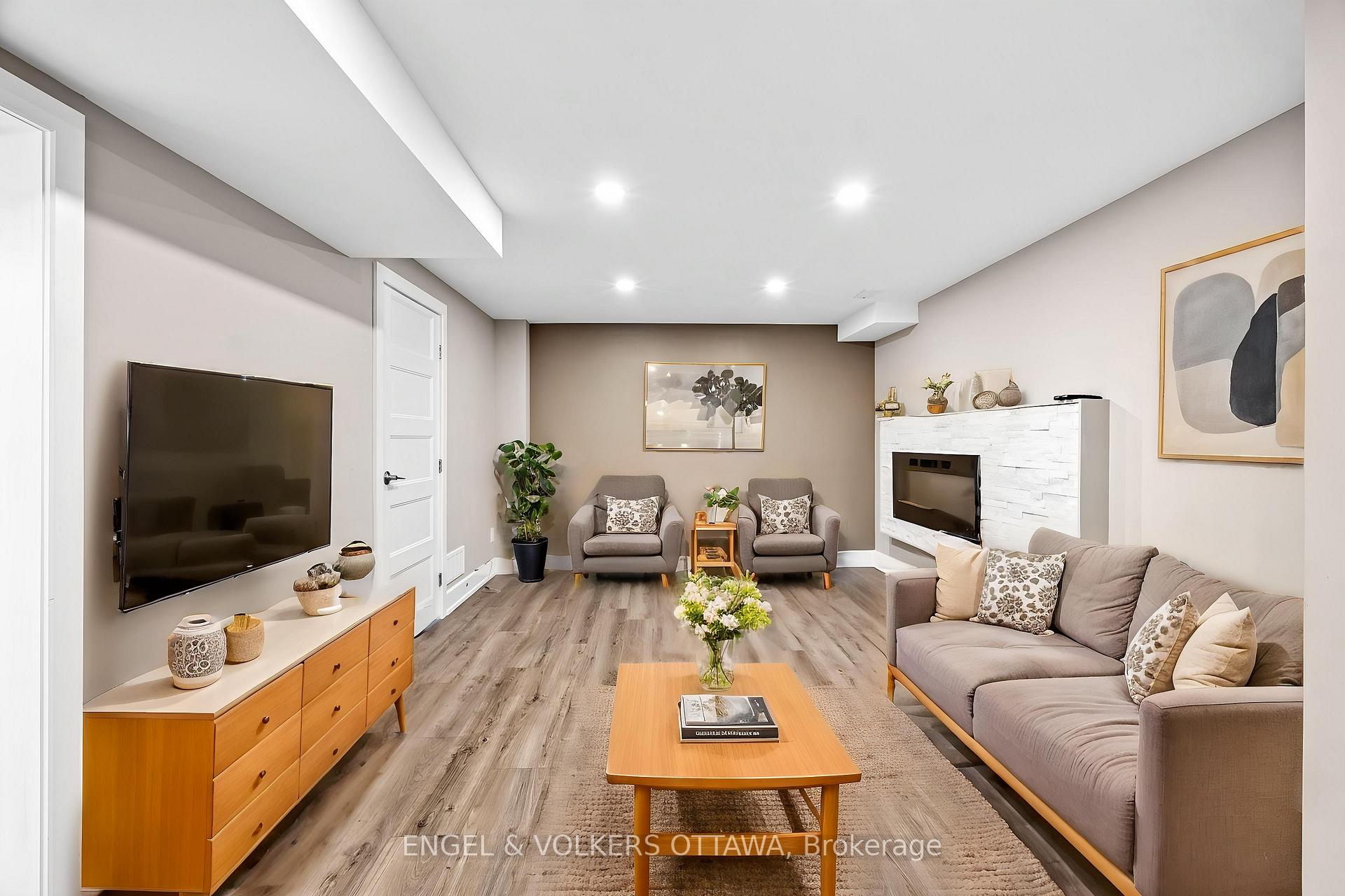Photo 23 of 1394 Micmac Street, Ottawa, Alta Vista — HOMEH