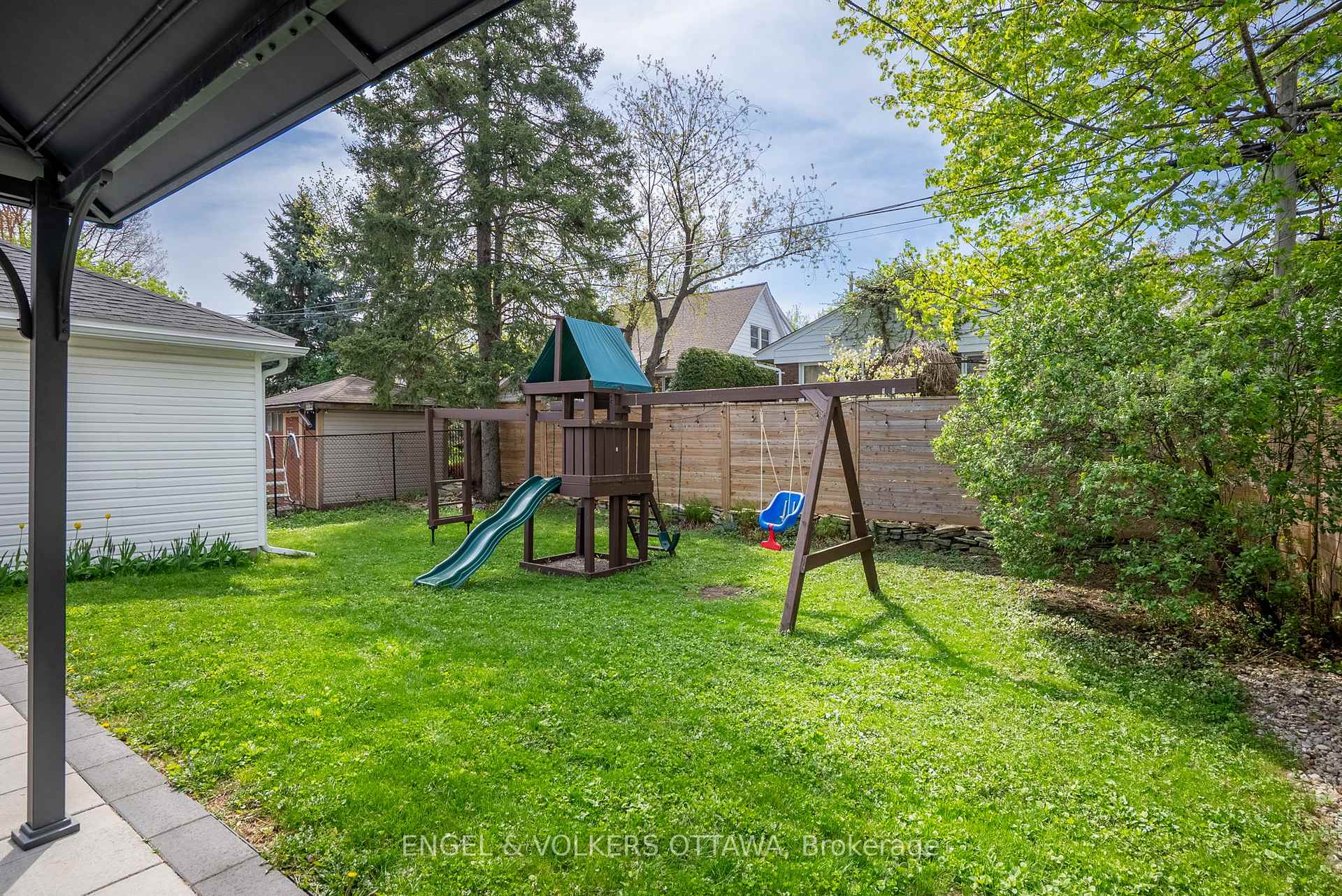 Photo 30 of 1394 Micmac Street, Ottawa, Alta Vista — HOMEH