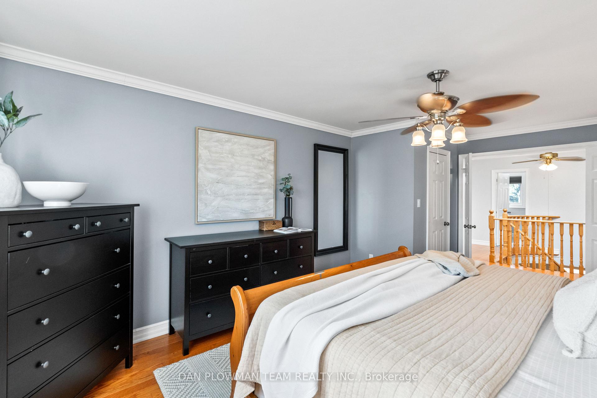 Photo 24 of 18 Headlands Crescent, Whitby, Rolling Acres — HOMEH