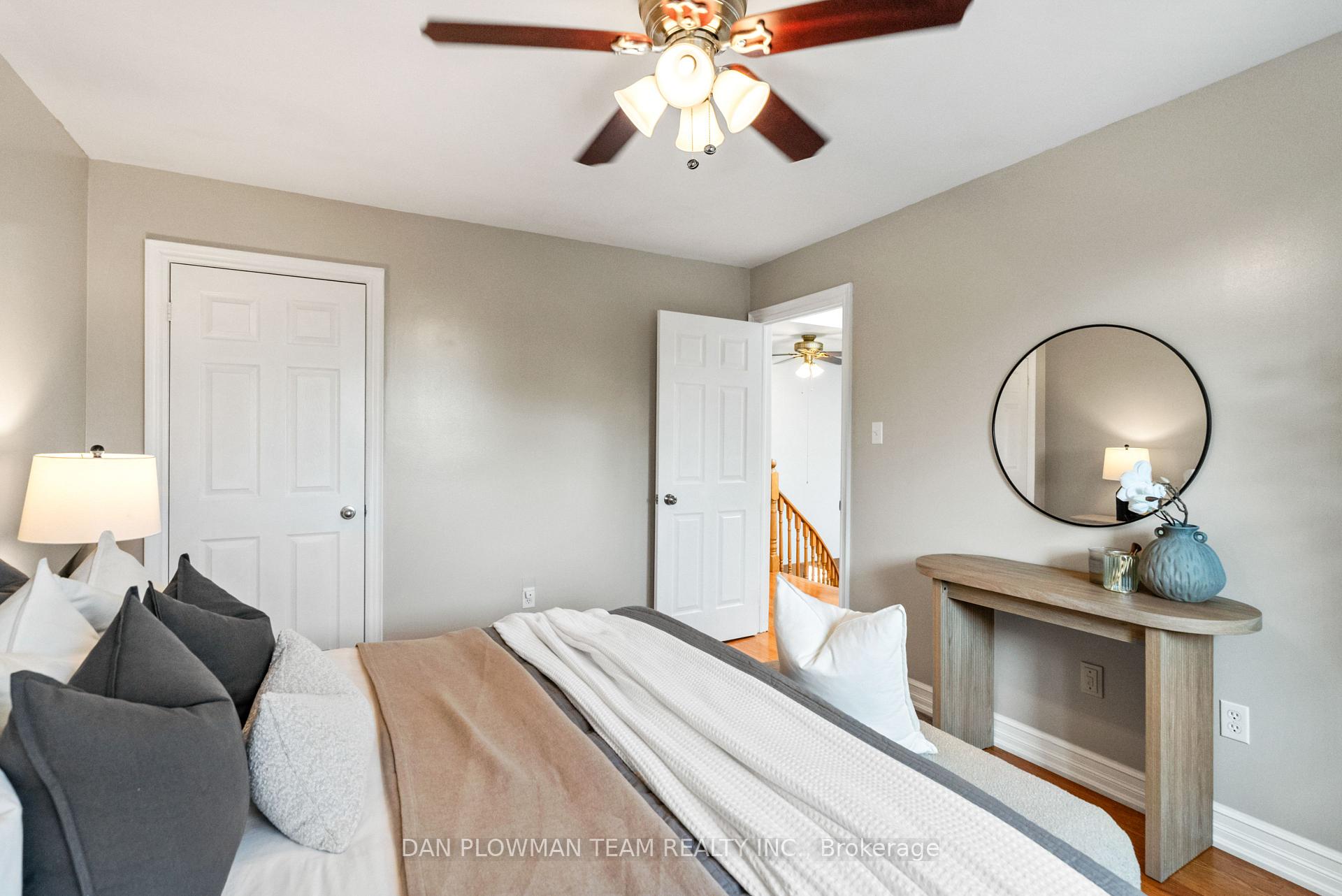 Photo 30 of 18 Headlands Crescent, Whitby, Rolling Acres — HOMEH