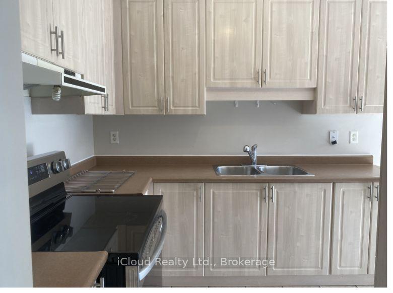 Photo 9 of 309 Terra Road, Vaughan, Pine Valley Business Park — HOMEH