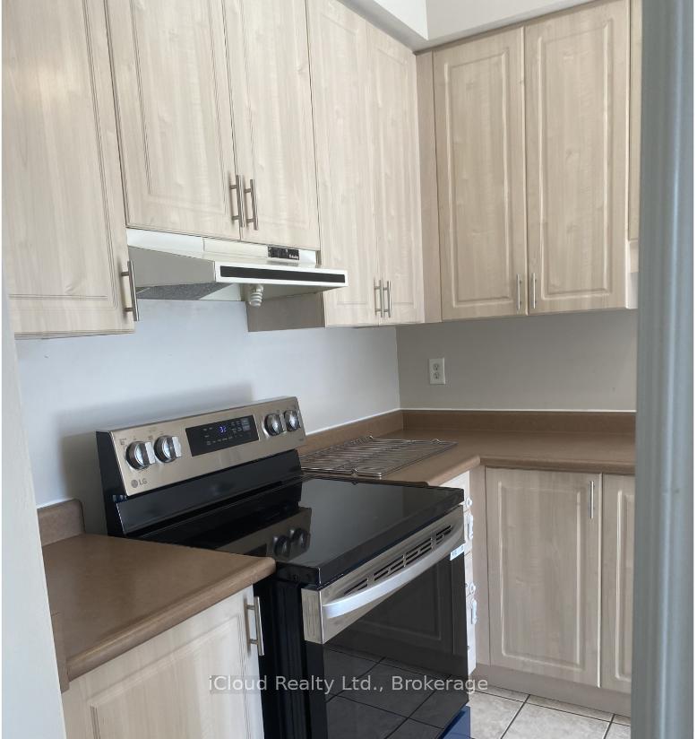 Photo 11 of 309 Terra Road, Vaughan, Pine Valley Business Park — HOMEH