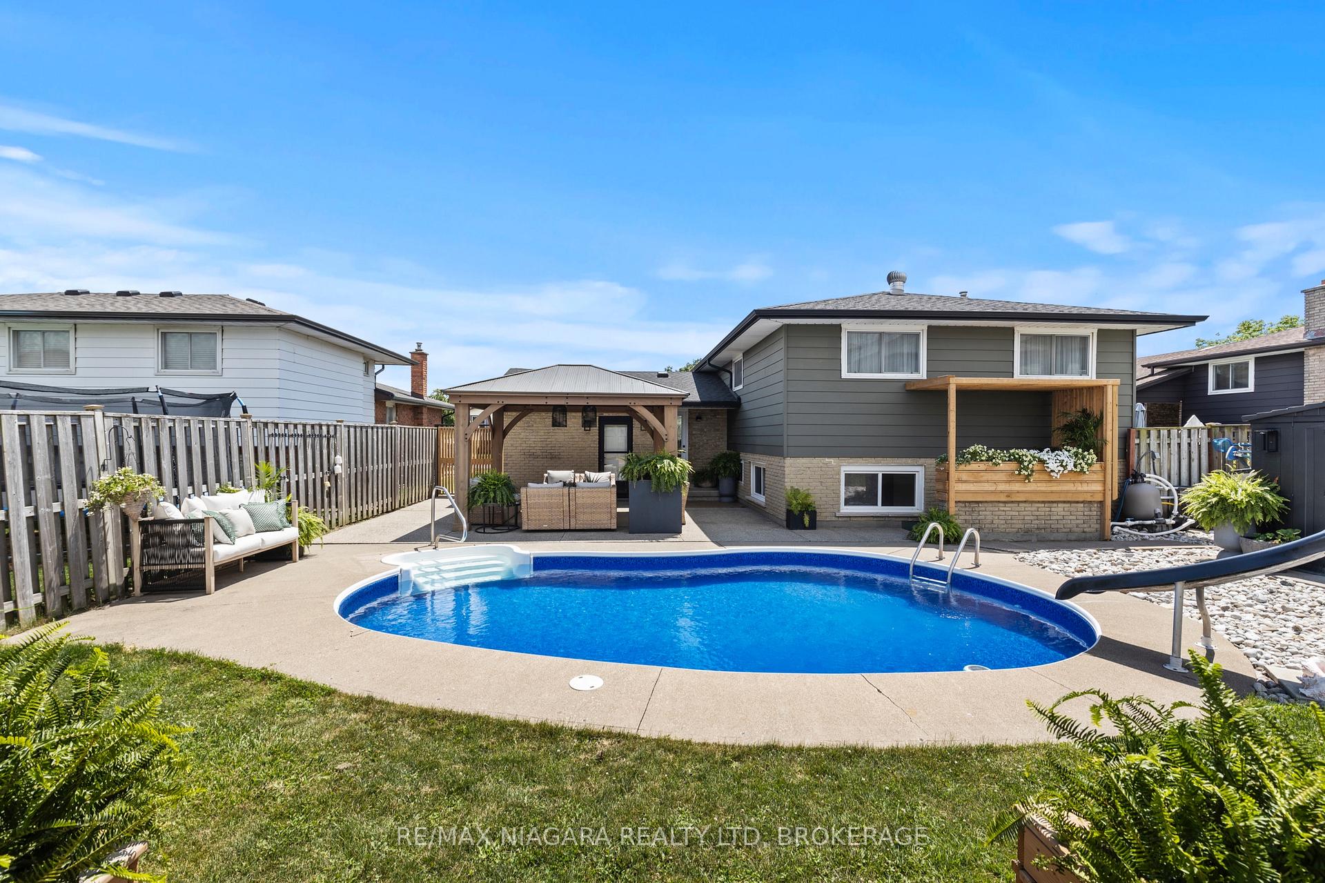 Photo 7 of 55 Robert Street, Welland, Lincoln/Crowland — HOMEH