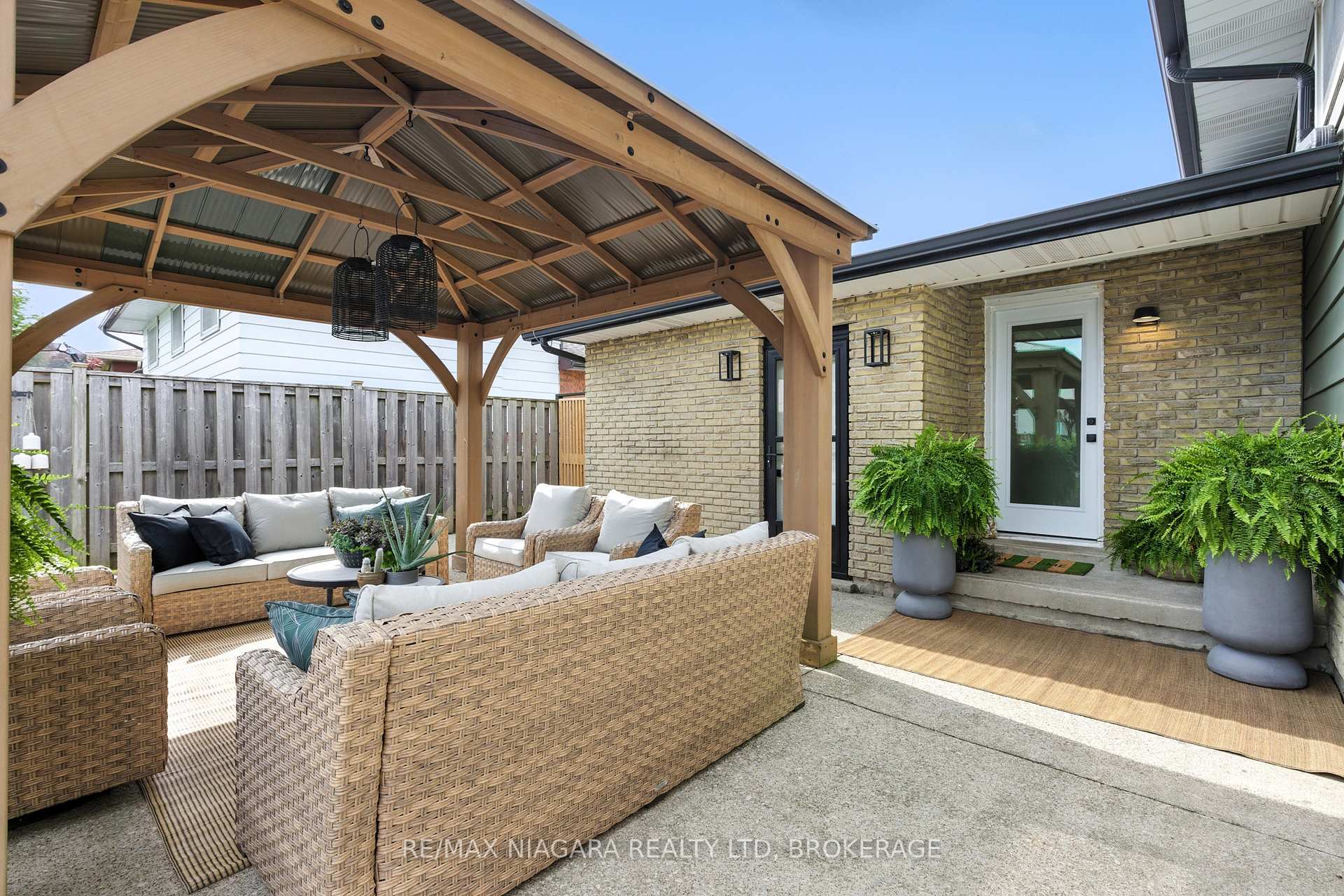 Photo 14 of 55 Robert Street, Welland, Lincoln/Crowland — HOMEH