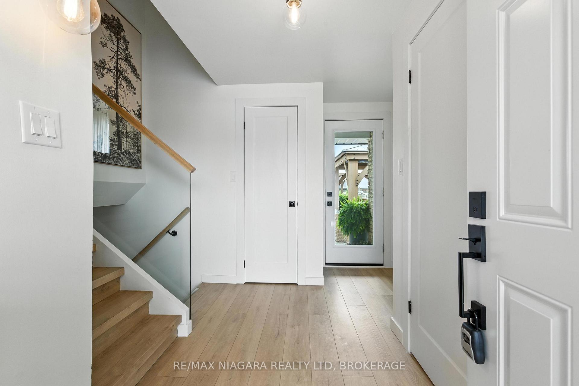 Photo 17 of 55 Robert Street, Welland, Lincoln/Crowland — HOMEH