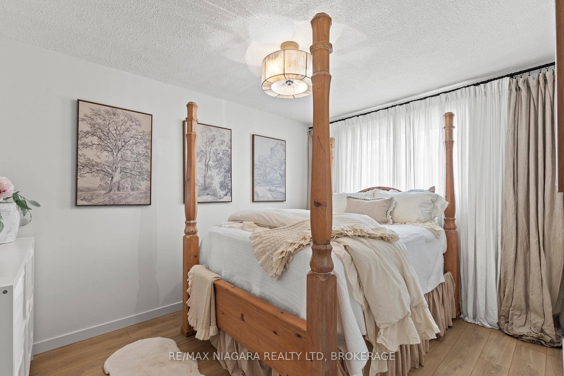 Photo 27 of 55 Robert Street, Welland, Lincoln/Crowland — HOMEH
