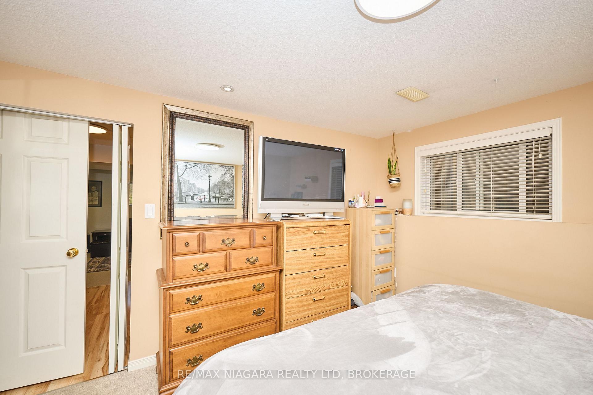 Photo 38 of 349 Lea Crescent, Welland, West Welland — HOMEH