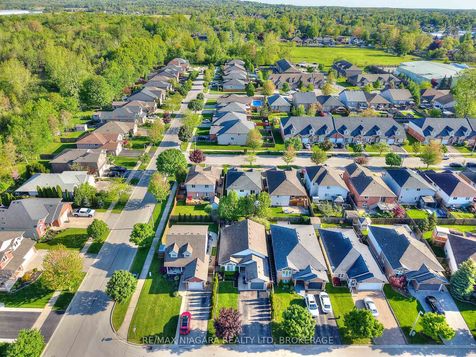 Photo 49 of 349 Lea Crescent, Welland, West Welland — HOMEH